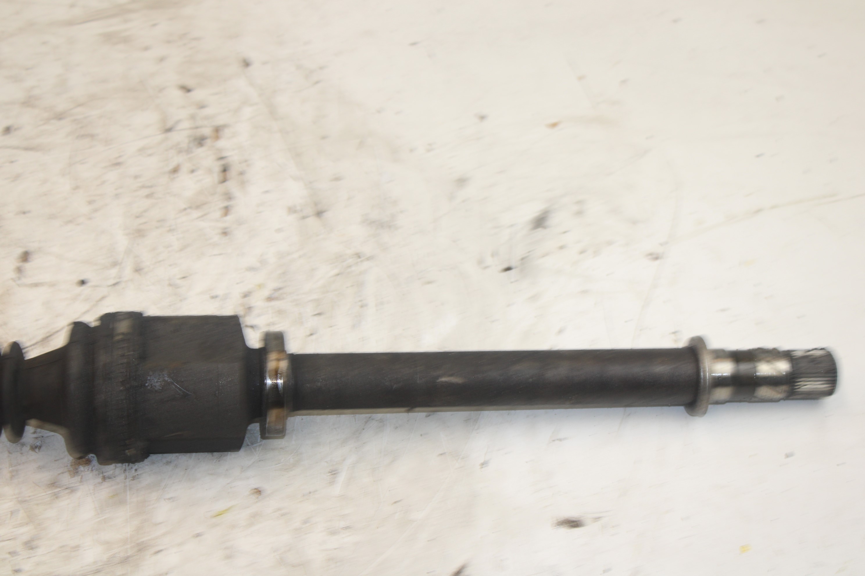 RENAULT Scenic 2 generation (2003-2010) Front Right Driveshaft NOTIENEREFERENCIA 25188488