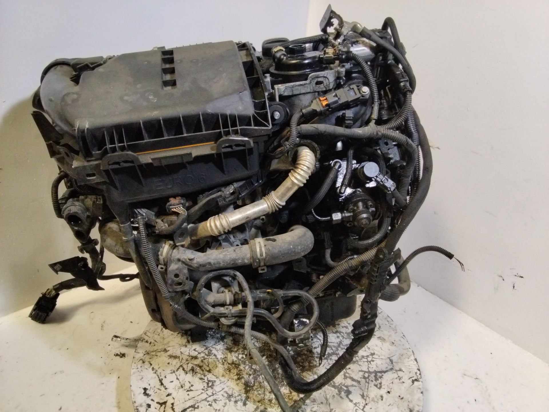 PEUGEOT 208 Peugeot 208 (2012-2015) Engine BH02 24064076