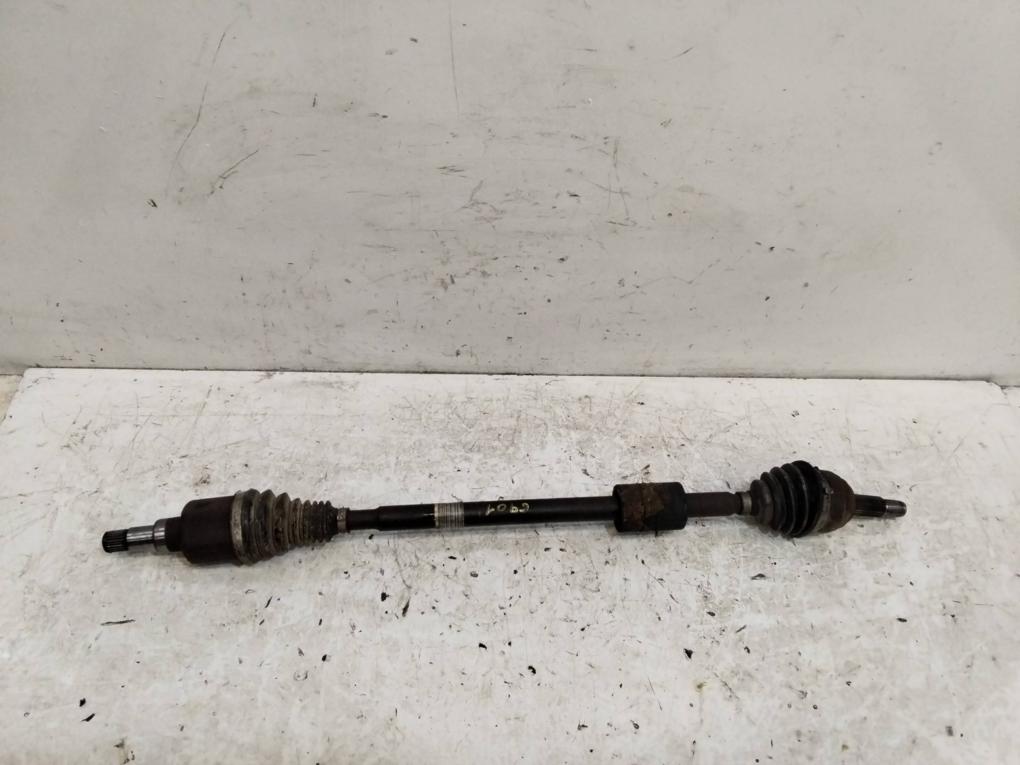 FORD EcoSport 1 generation (2003-2012) Front Right Driveshaft NOREF 26032809