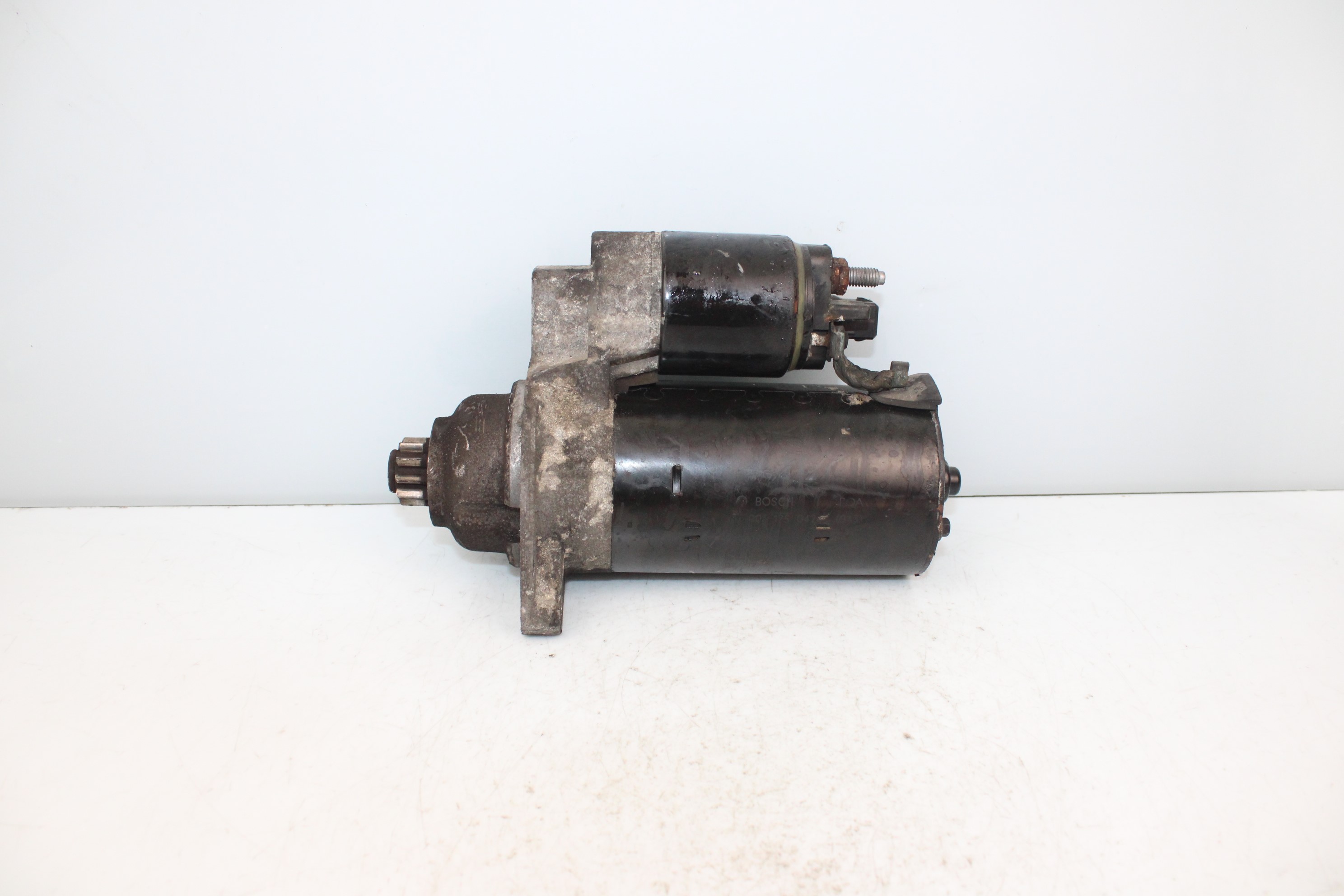 VOLKSWAGEN Golf 4 generation (1997-2006) Starter Motor 0001125042 25179082