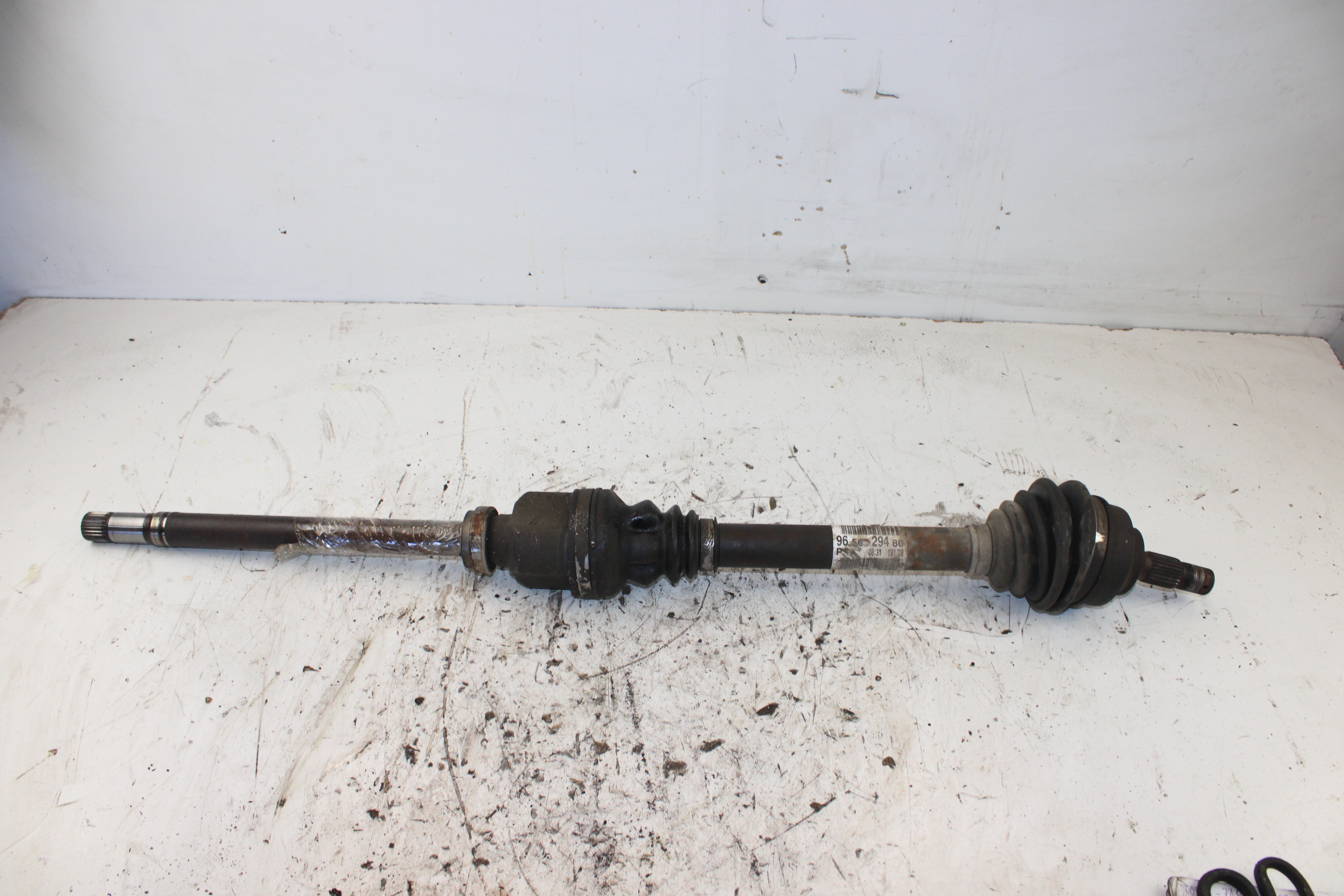 PEUGEOT 308 T7 (2007-2015) Front Right Driveshaft NOTIENEREFERENCIA 25357828