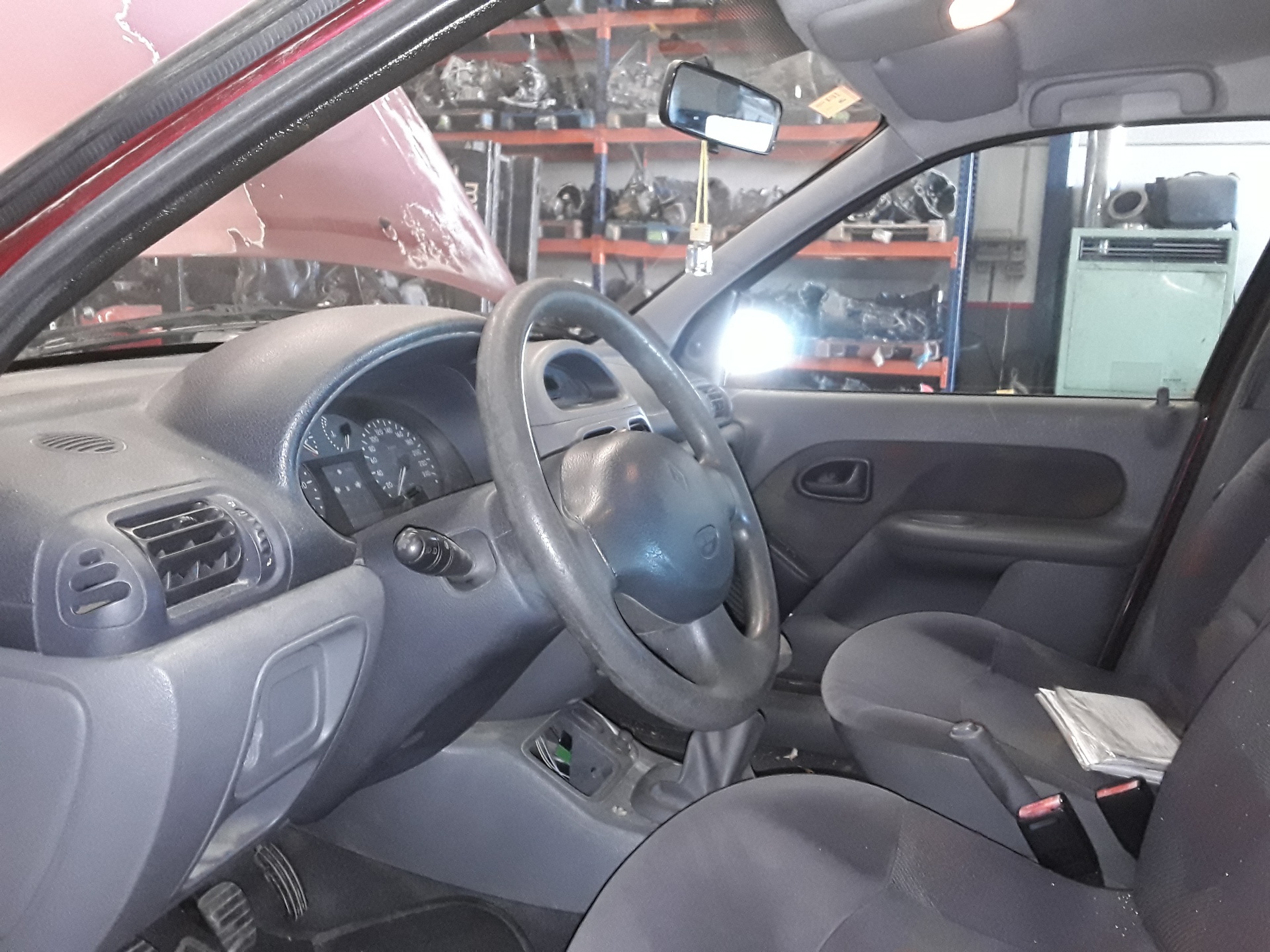 RENAULT Clio 3 generation (2005-2012) Стеклоподъемник передней левой двери 0130821690 23770681