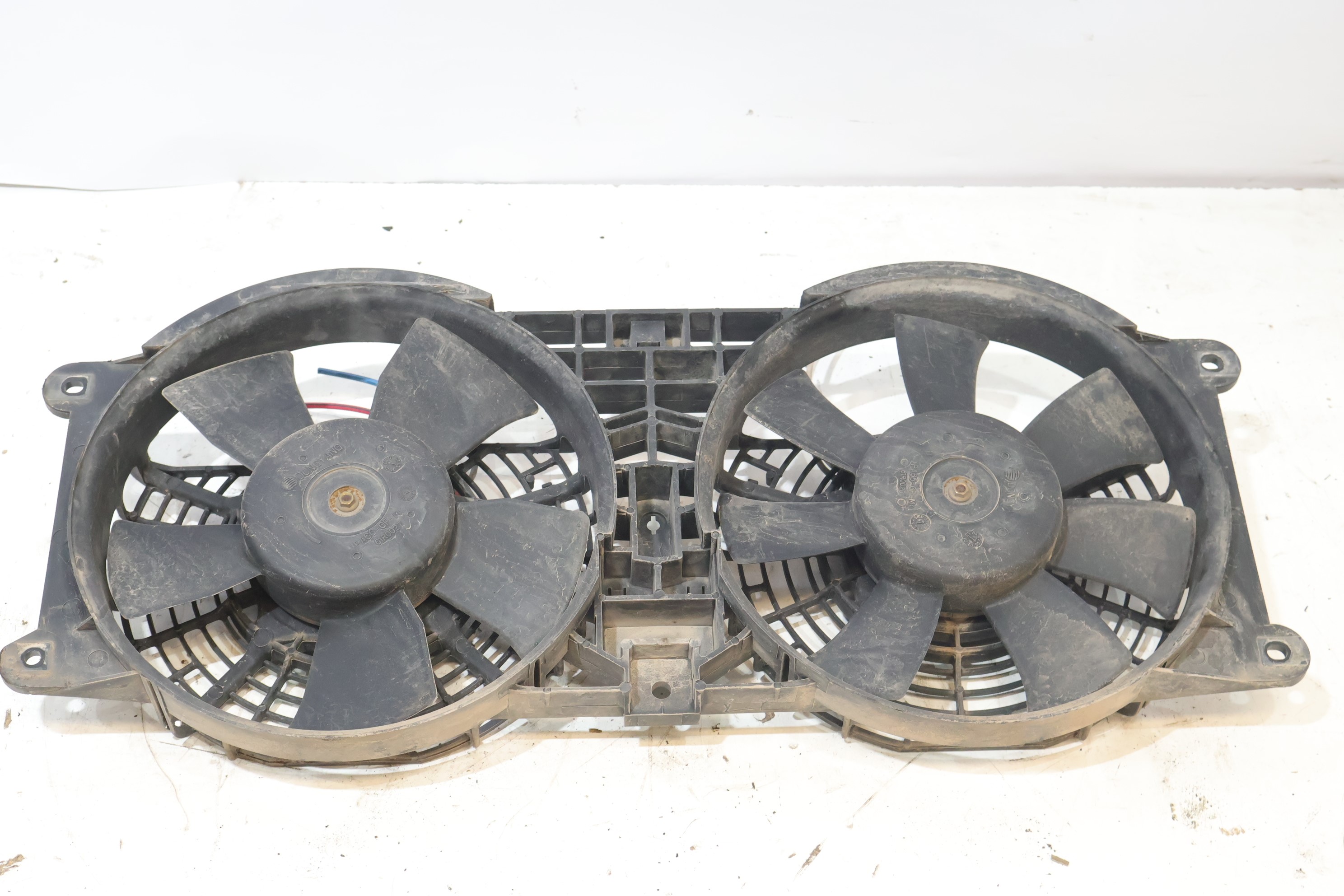 Electroventilador 8821008051 de Ssangyong Rexton 2006-2011