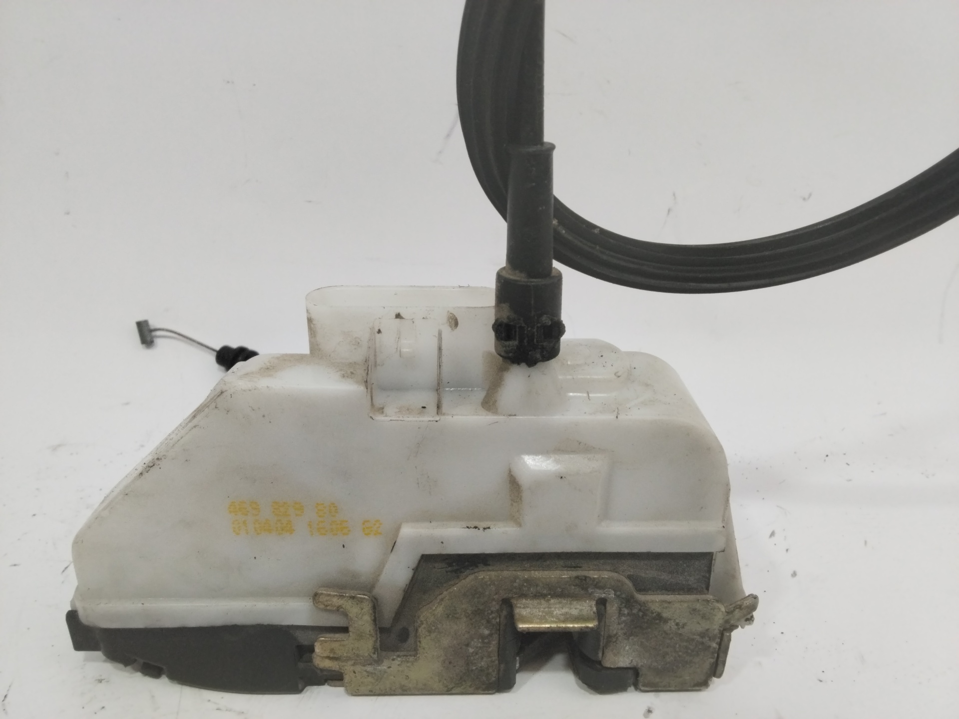 Fecho da porta frente esquerda 8HXDV4TD,8HZ,8HX 46982980 de Citroen C3 i (fc_, fn_) 2002-2008 - pieza usada