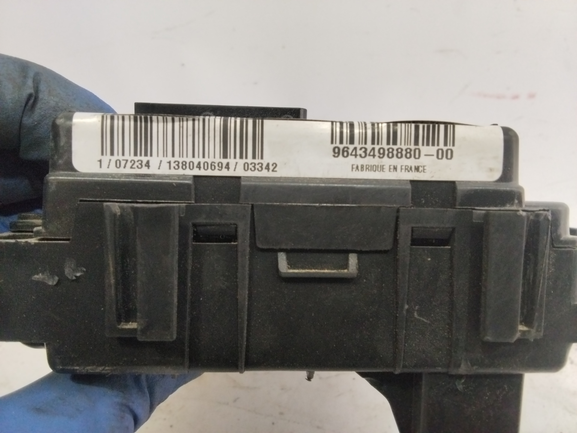 Boîtier fusibles 964349888000 de Citroen C5 2001-2004