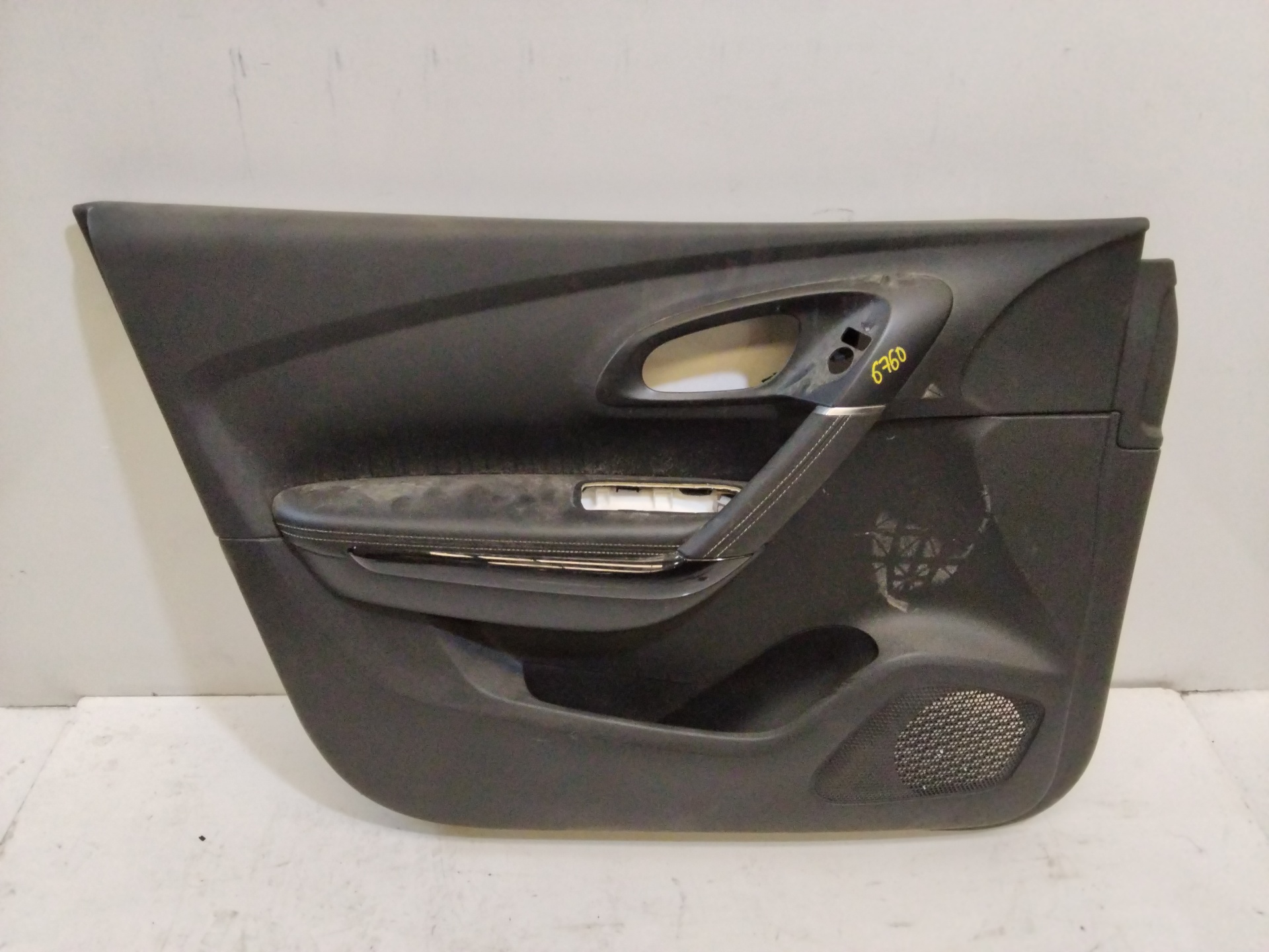 RENAULT Kadjar 1 generation (2015-2024) Front Left Door Panel NOREF 25715880