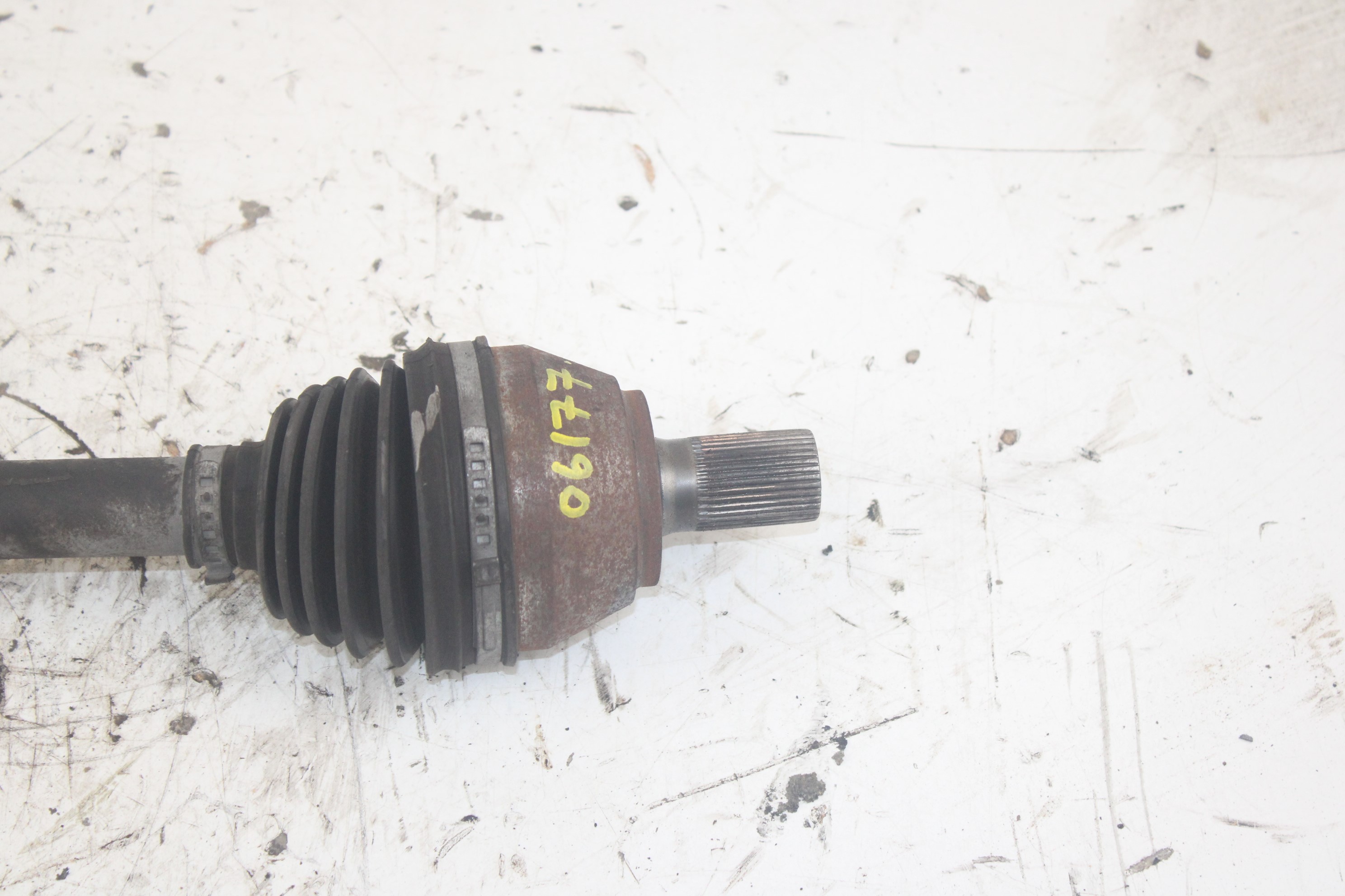 FORD Focus 2 generation (2004-2011) Front Left Driveshaft NOTIENEREFERENCIA 25187640