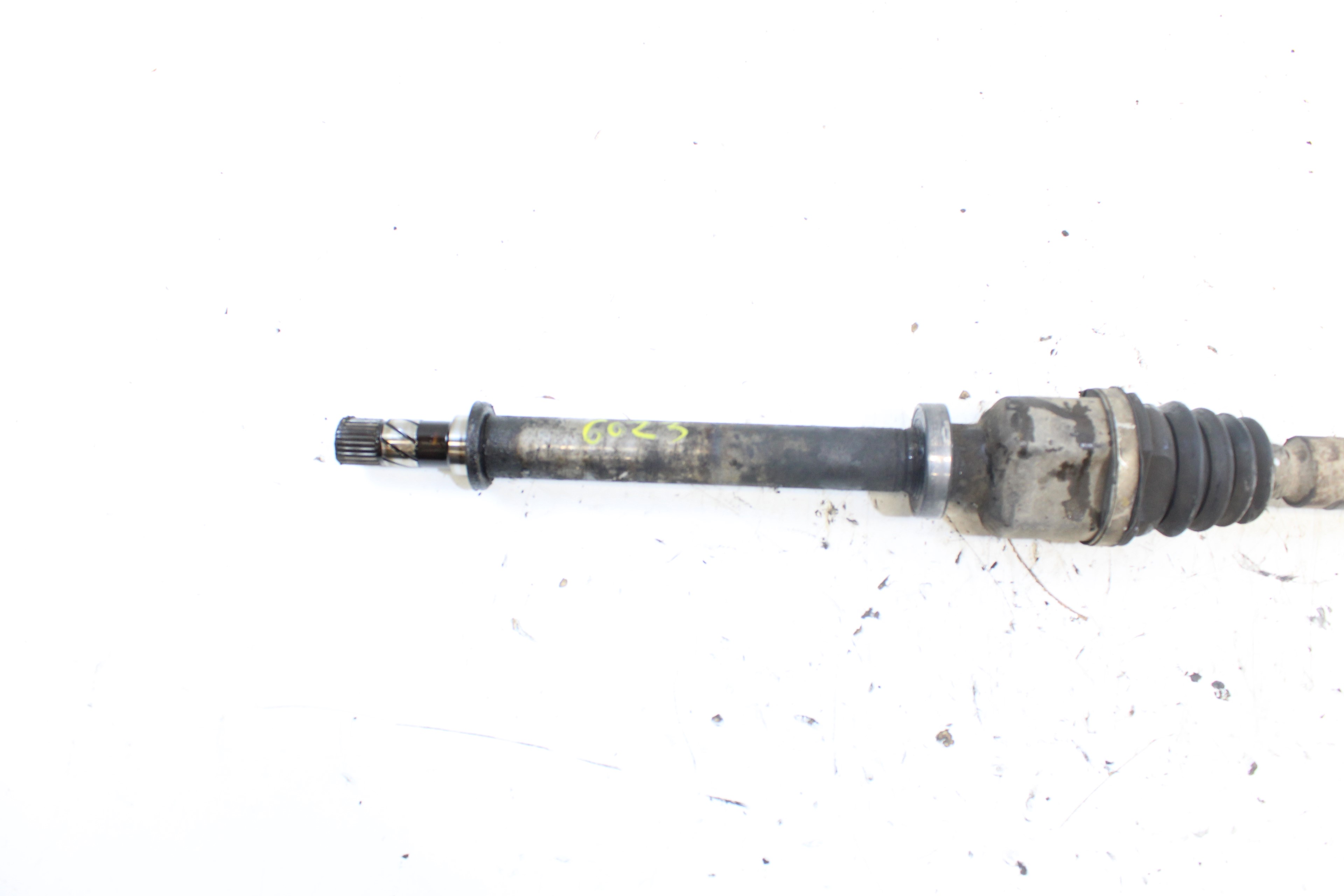 RENAULT Megane 2 generation (2002-2012) Front Right Driveshaft 8200379235 25181620