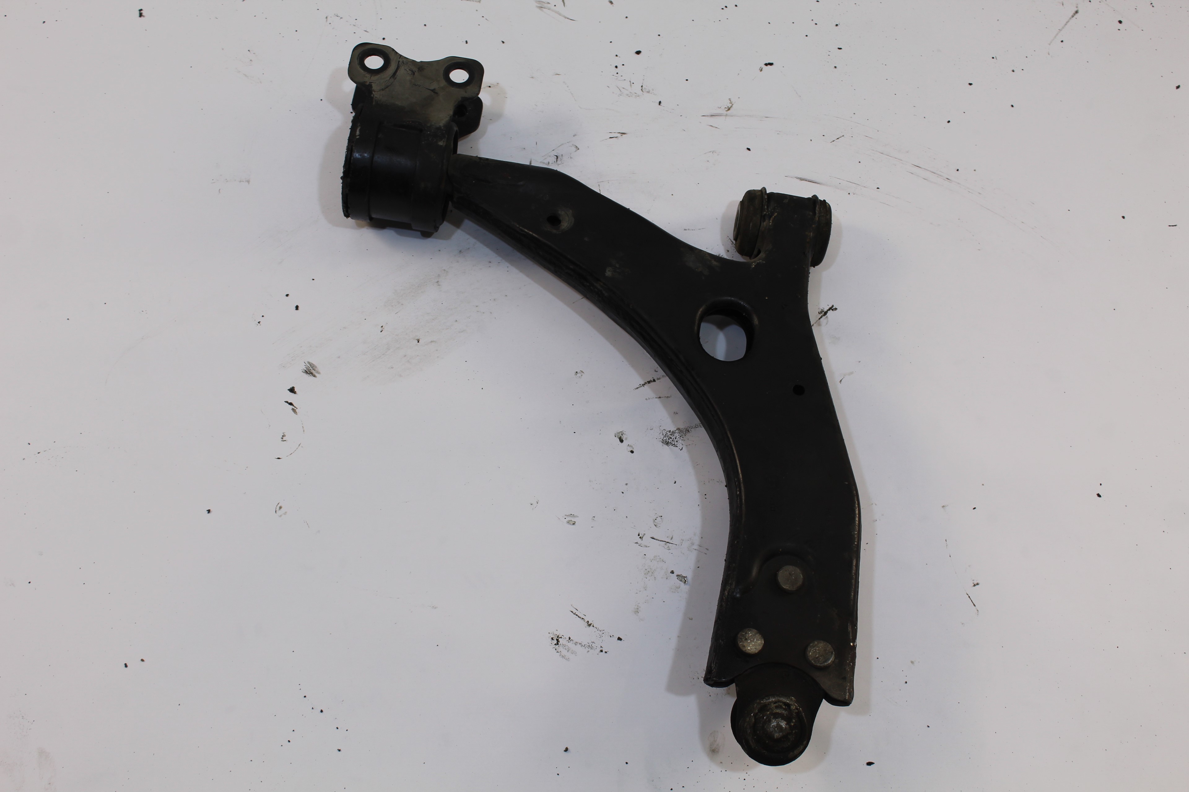 FORD Focus 2 generation (2004-2011) Front Left Arm 23773771