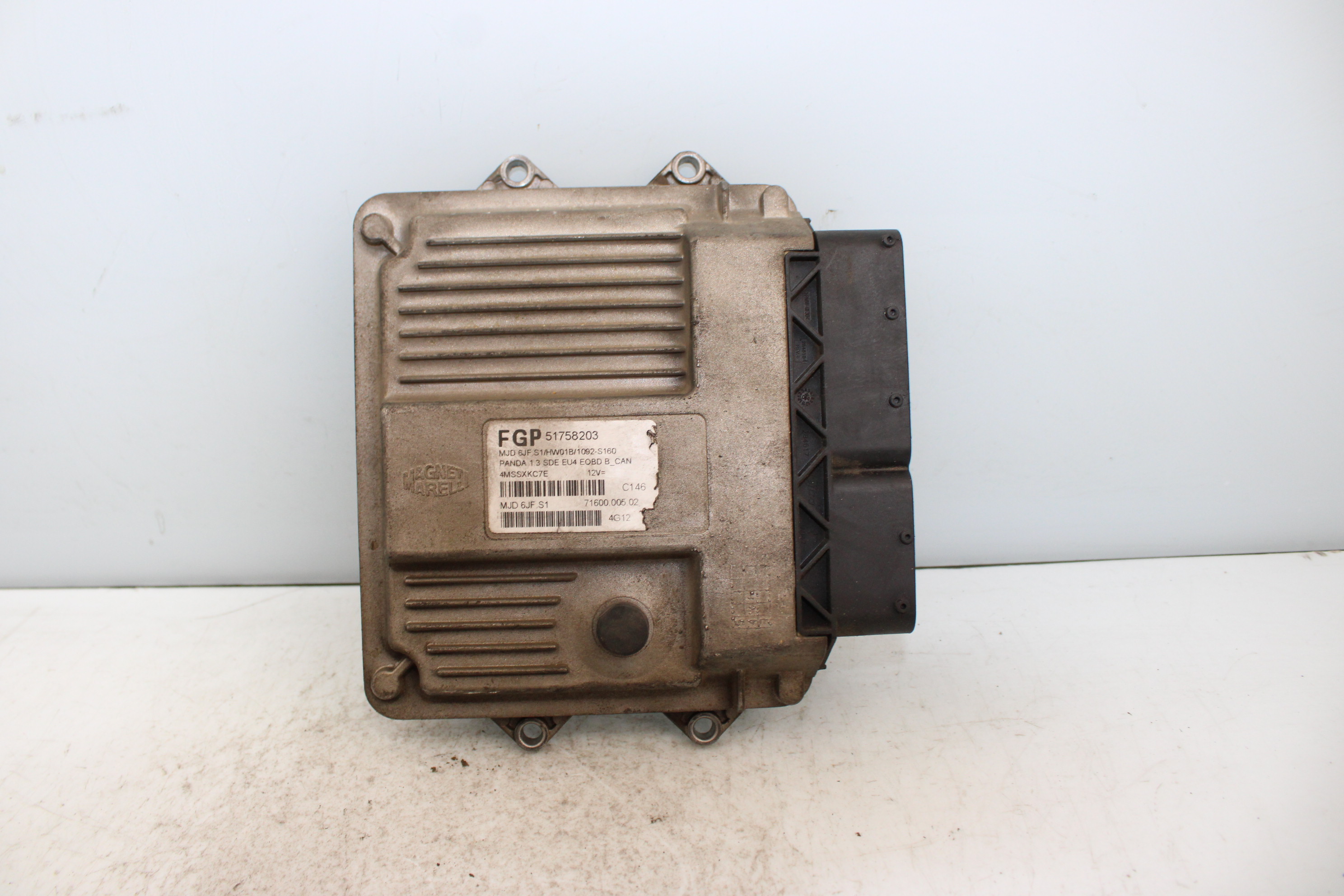 FIAT Panda 2 generation (2003-2011) Блок керування двигуном ECU FGP51758203 25187723