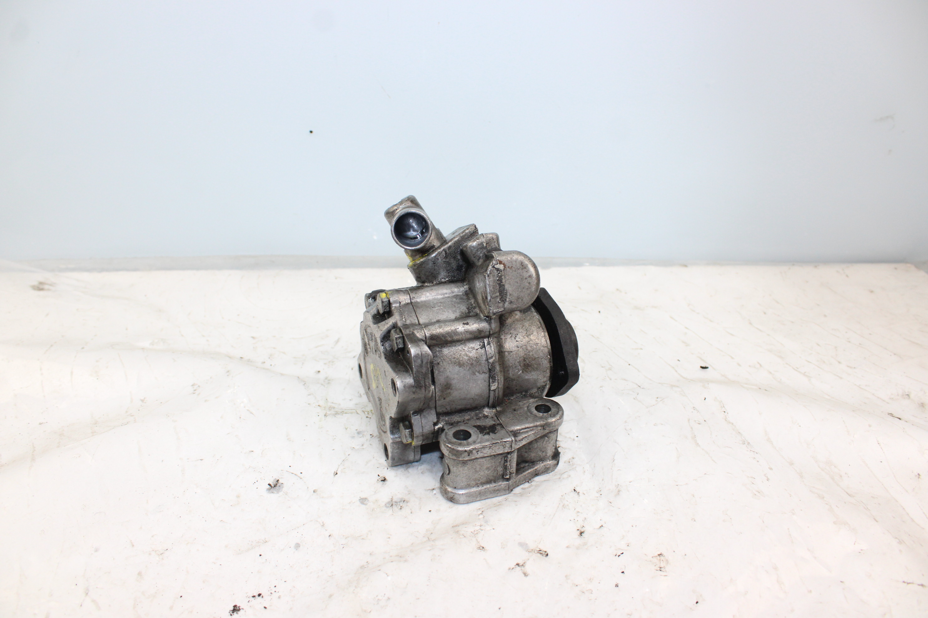 BMW 3 Series E46 (1997-2006) Power Steering Pump 91208 25266843