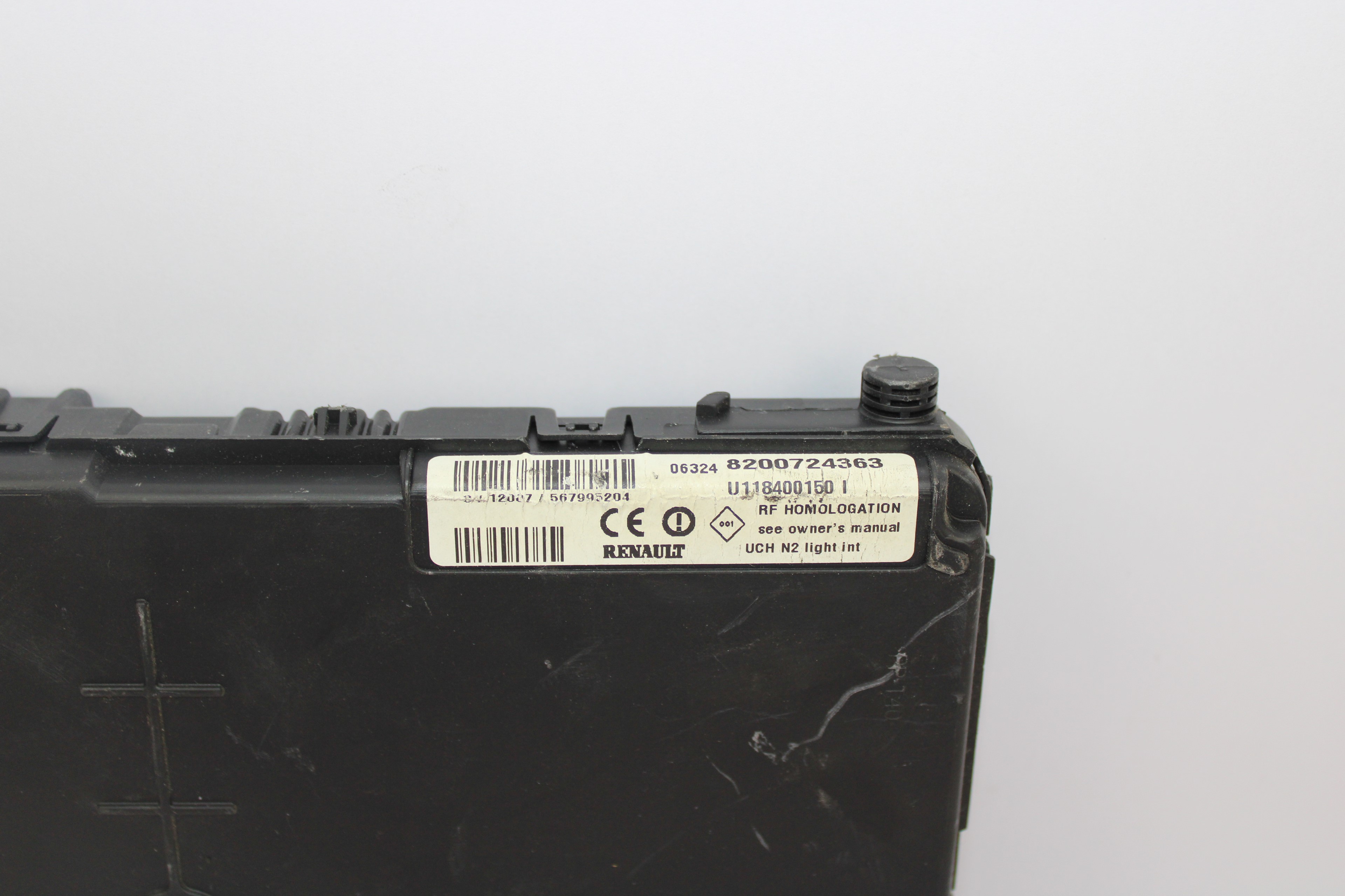 Caixa de relés / fusíveis 8200724363 de Renault Megane ii 2002-2009 - pieza usada