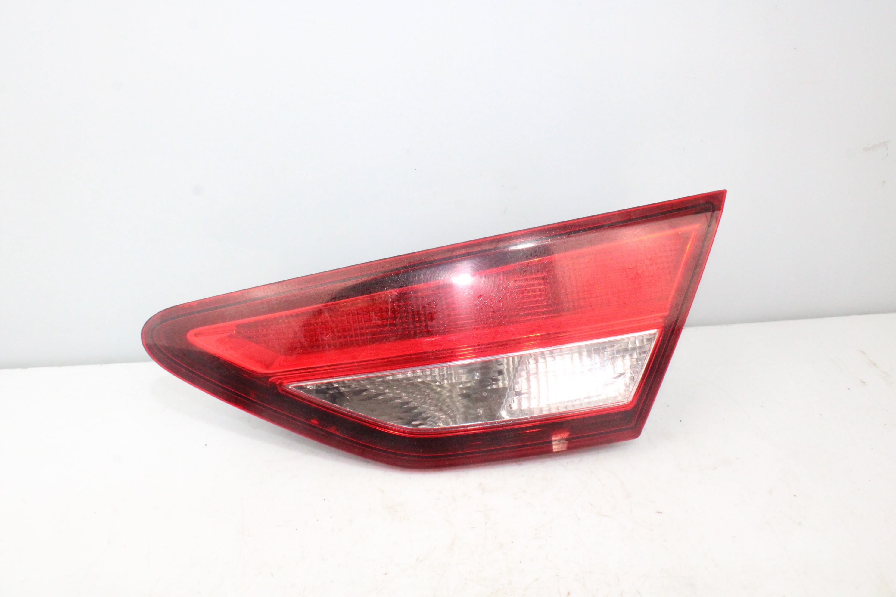 SEAT Toledo 3 generation (2004-2010) Rear Right Taillight Lamp 5F0945094L 23774261