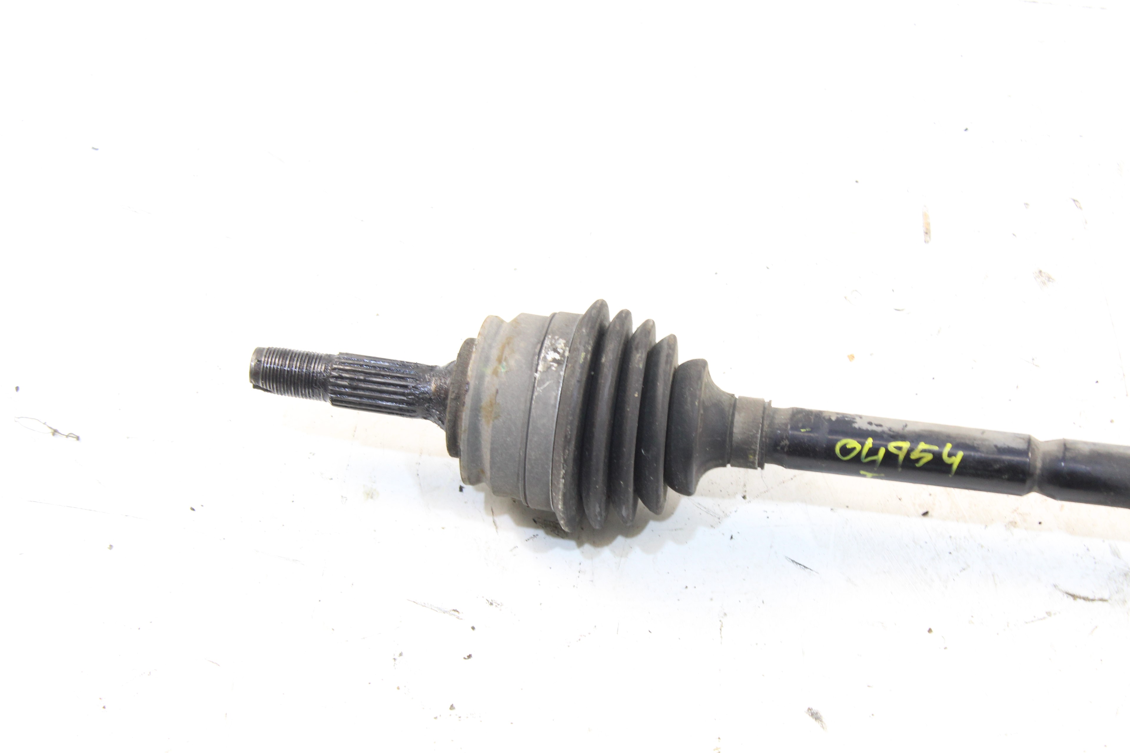 PEUGEOT 208 Peugeot 208 (2012-2015) Front Left Driveshaft 9803959580 23791663