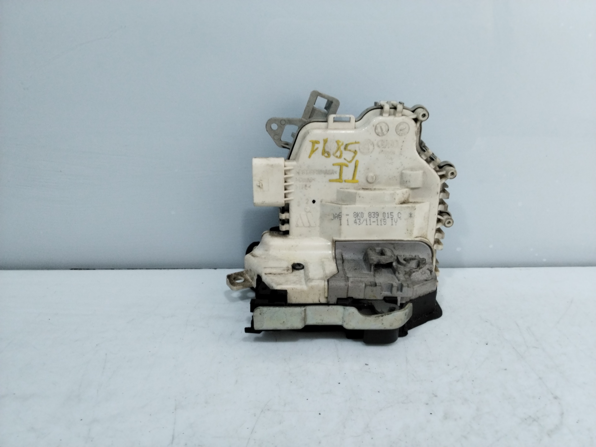 AUDI A5 Sportback 8T (2009-2011) Замок задней левой двери 8K0839015C 25332567