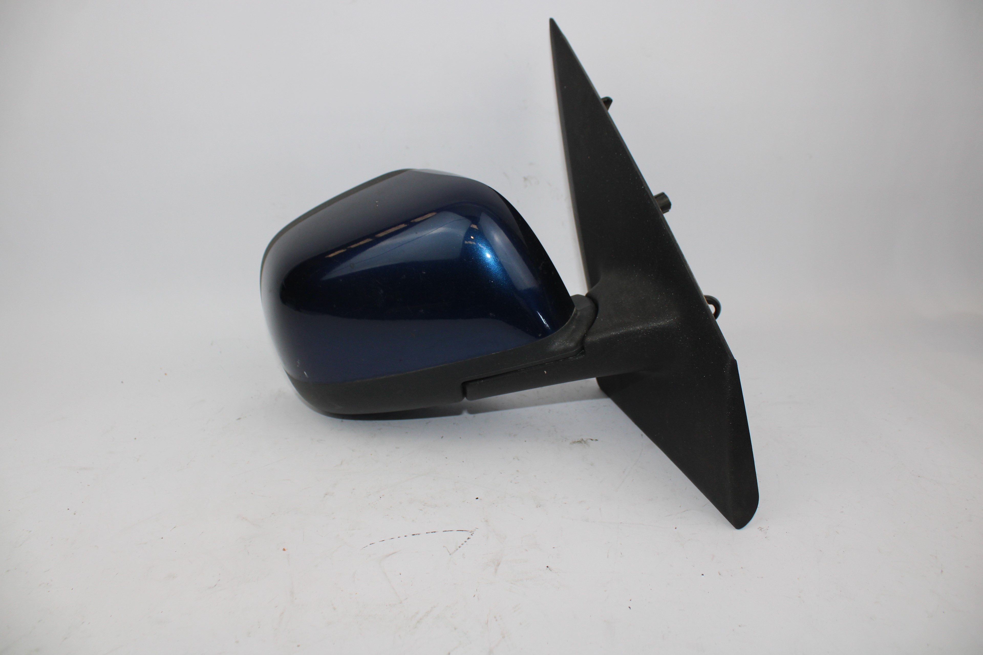 Retrovisor derecho 0211046 de Dacia Logan 2009-2012 - pieza usada