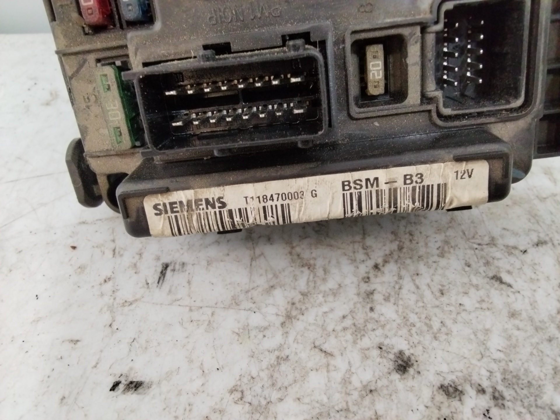 Fuse relay box 964349888000 de Citroen Xsara picasso (n68) 1999-2011 - pieza usada