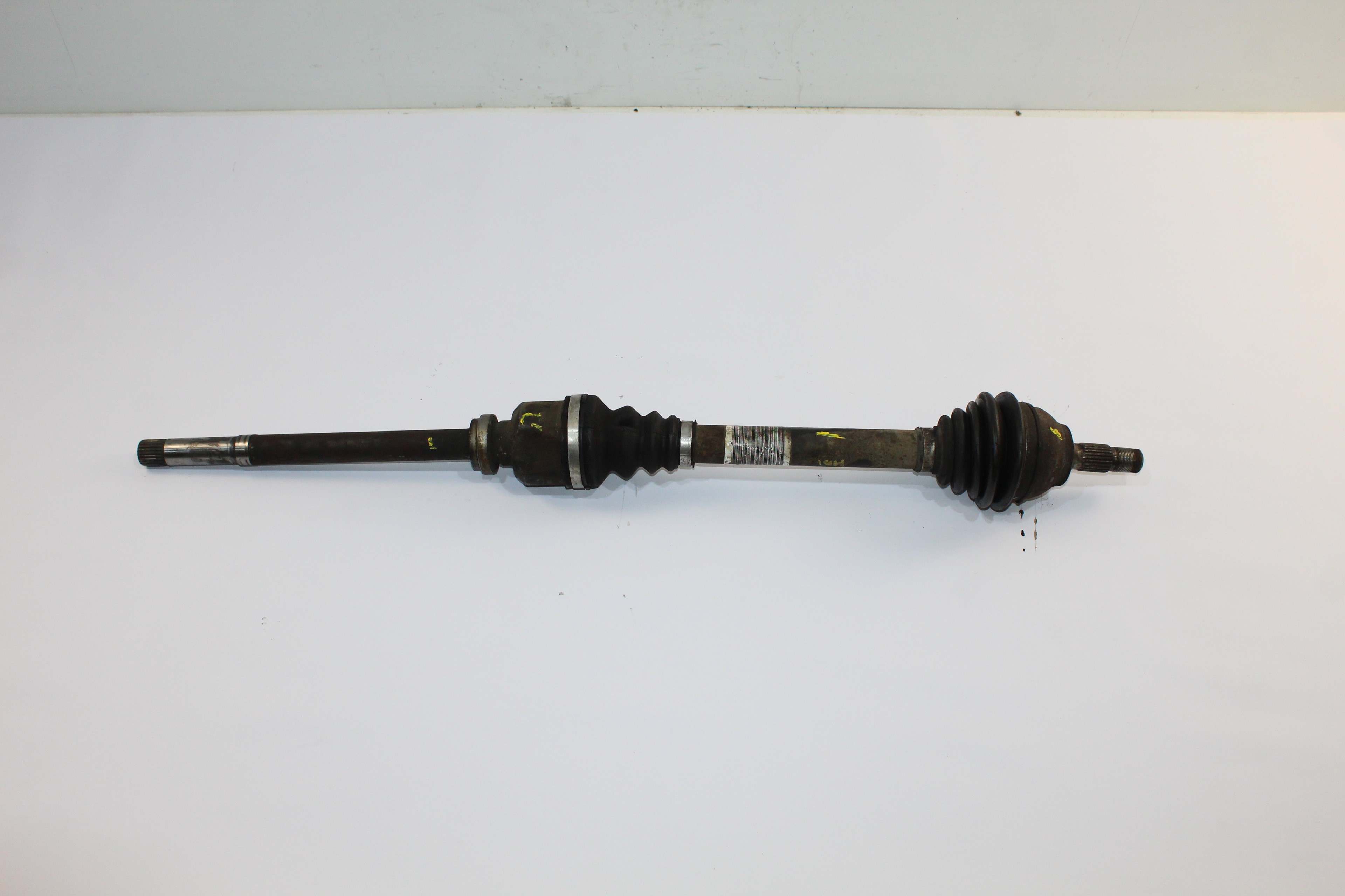 CITROËN C4 1 generation (2004-2011) Front Right Driveshaft 9637117880 26030473