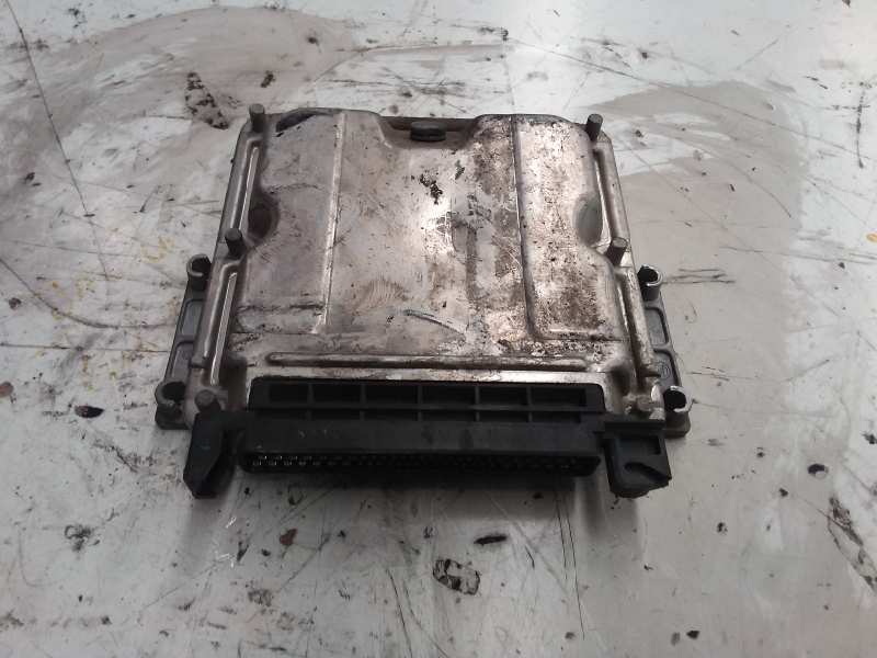 PEUGEOT 306 1 generation (1993-2002) Engine Control Unit ECU 0281001976 19182853