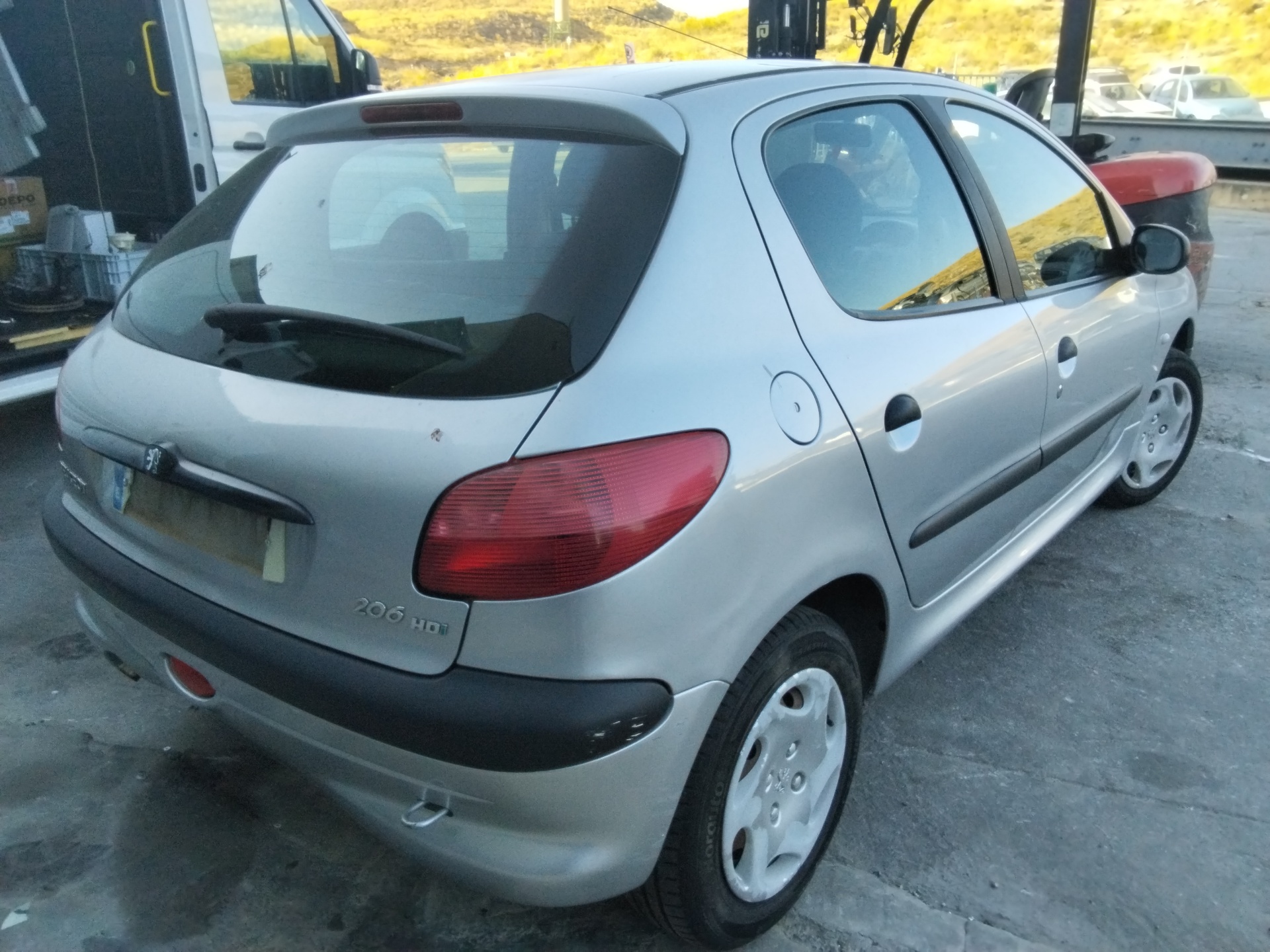 RENAULT 206 1 generation (1998-2009) Far stânga spate 2531G 25618037