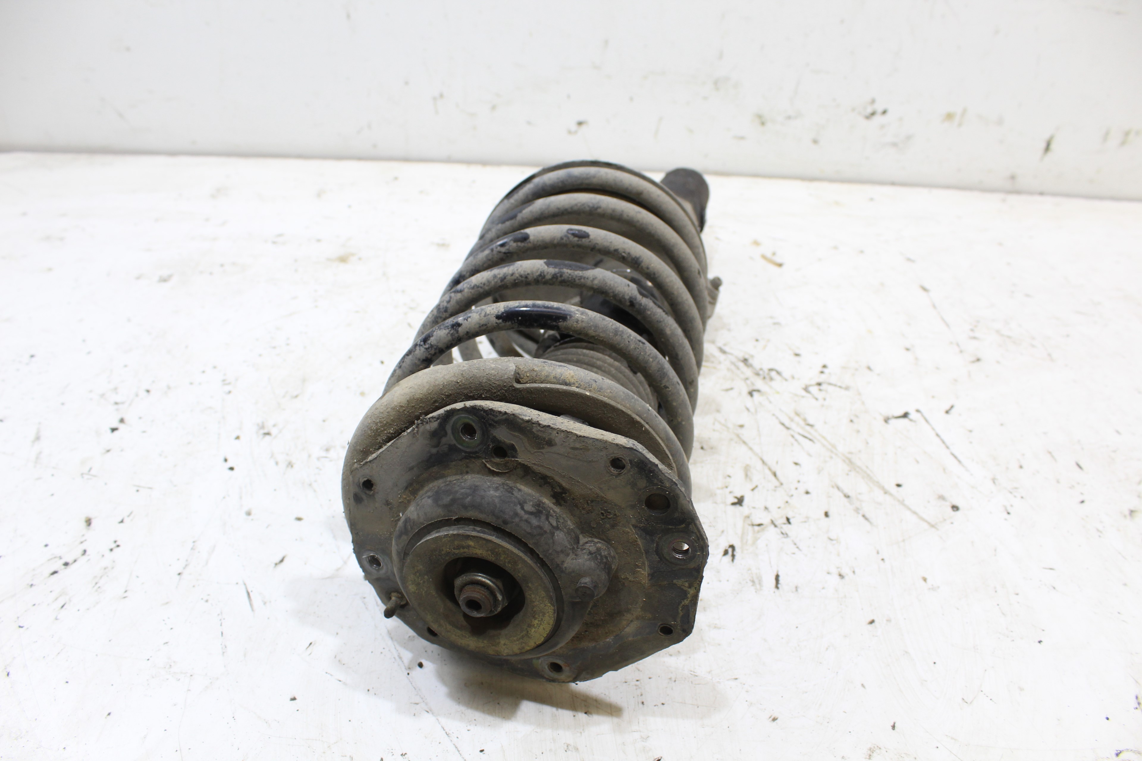 CITROËN Cee'd 1 generation (2007-2012) Front Left Shock Absorber NOTIENEREF 23769895