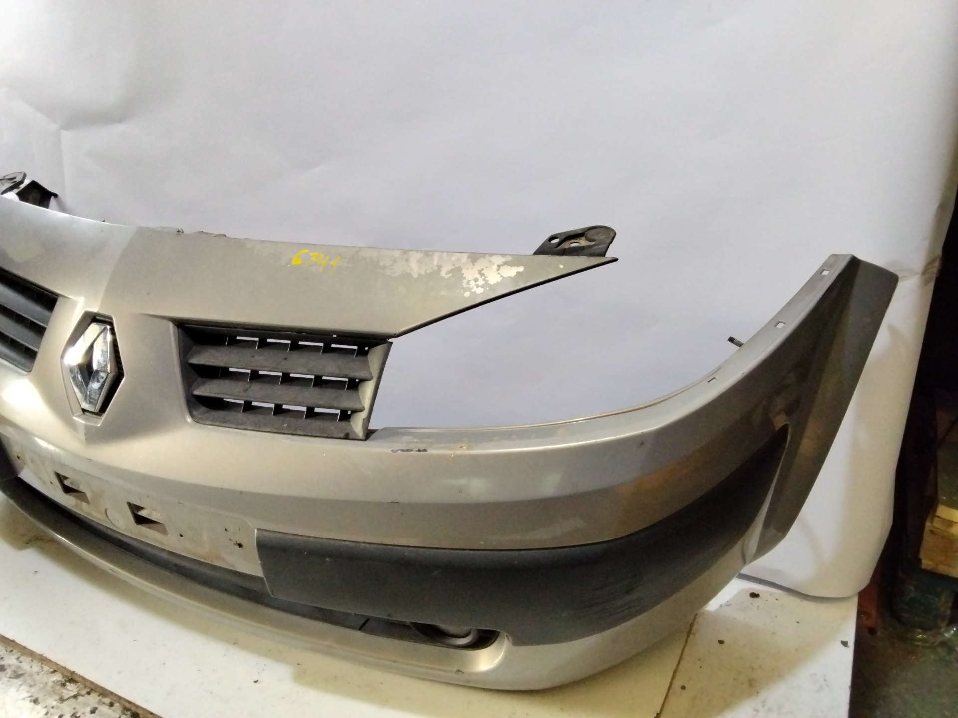 RENAULT Megane 3 generation (2008-2020) Front Bumper NOREF 25280190