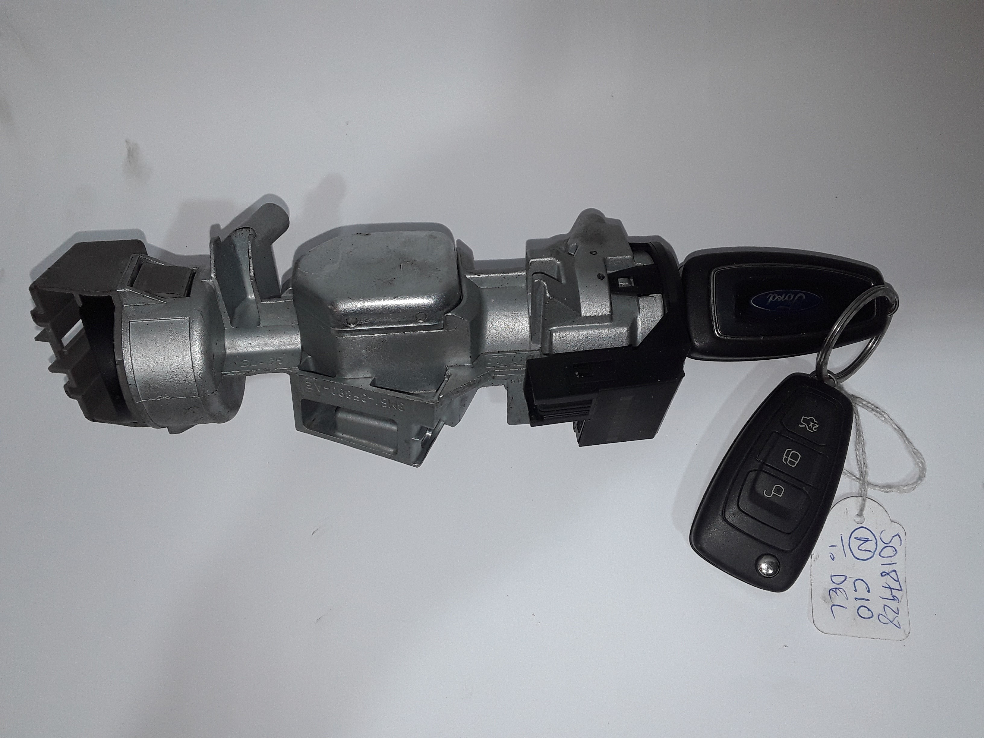 FORD Focus 3 generation (2011-2020) Ignition Lock 6E5T15607CA 19306913