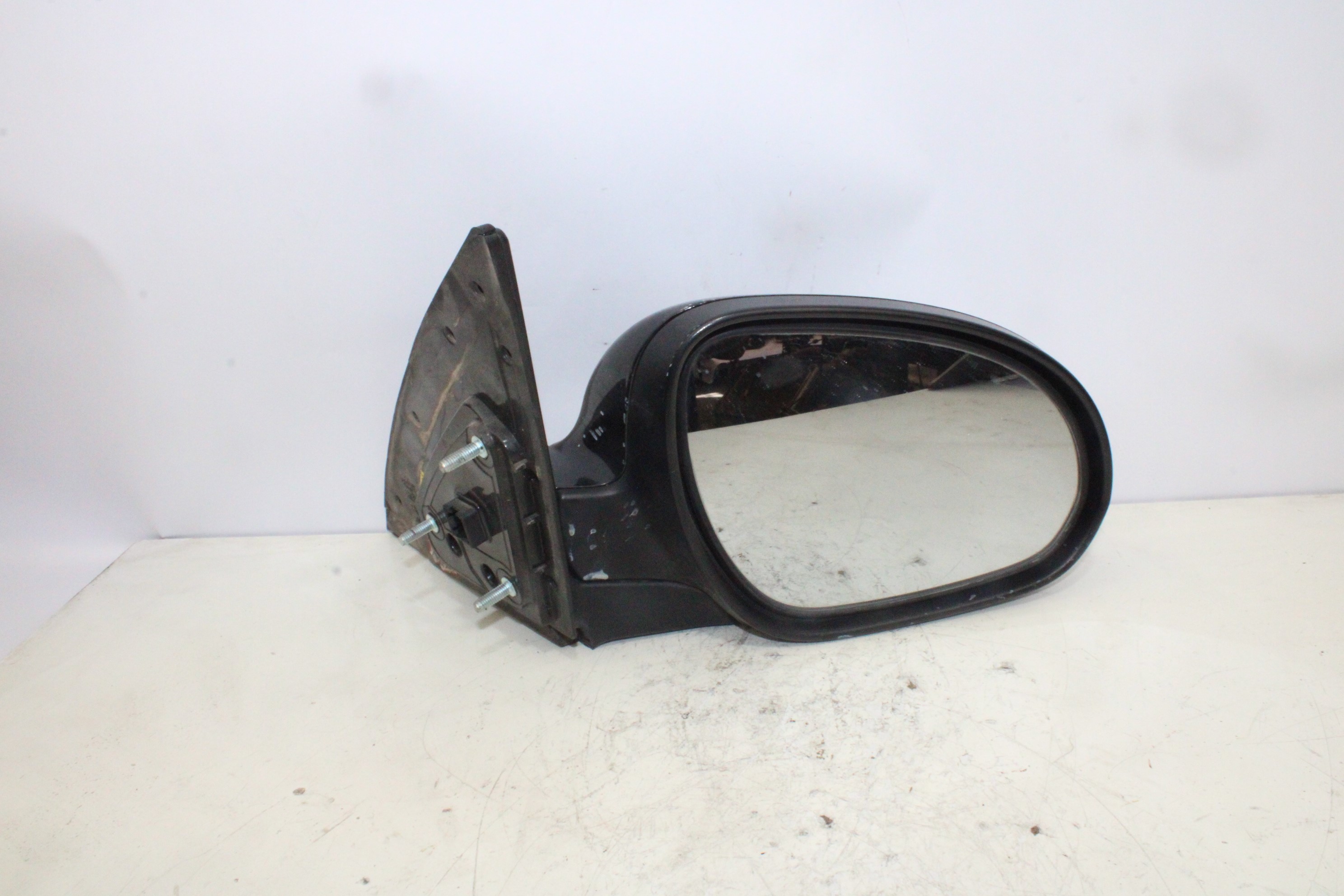 HYUNDAI i30 FD (1 generation) (2007-2012) Oikean puolen siipipeili 022696 23722358