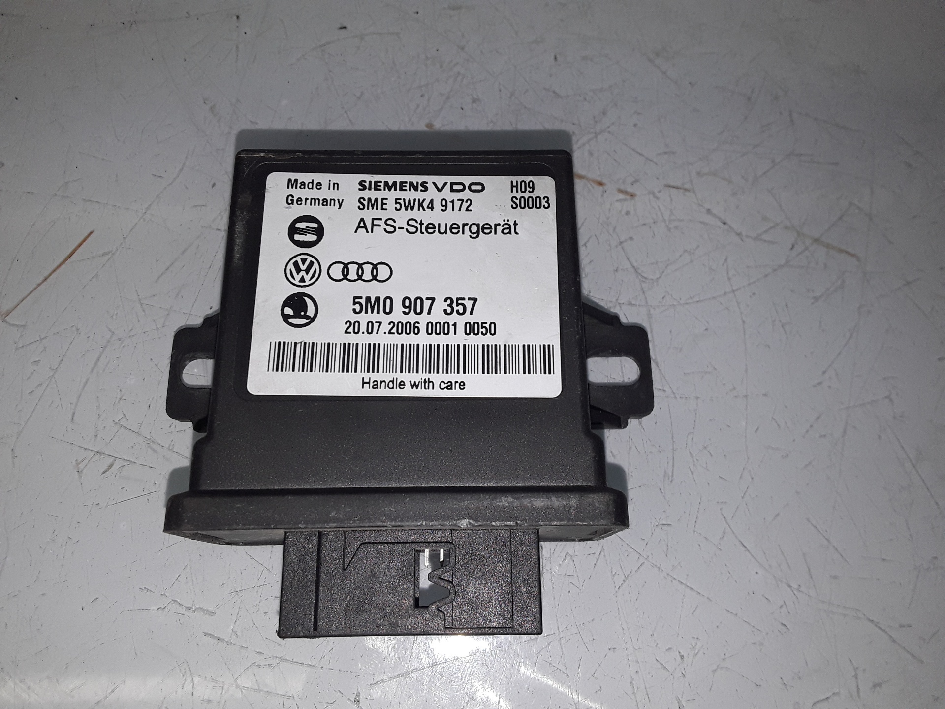 VOLKSWAGEN Passat Variant 1 generation (2010-2024) Ksenona bloks 5M0907357 19254061