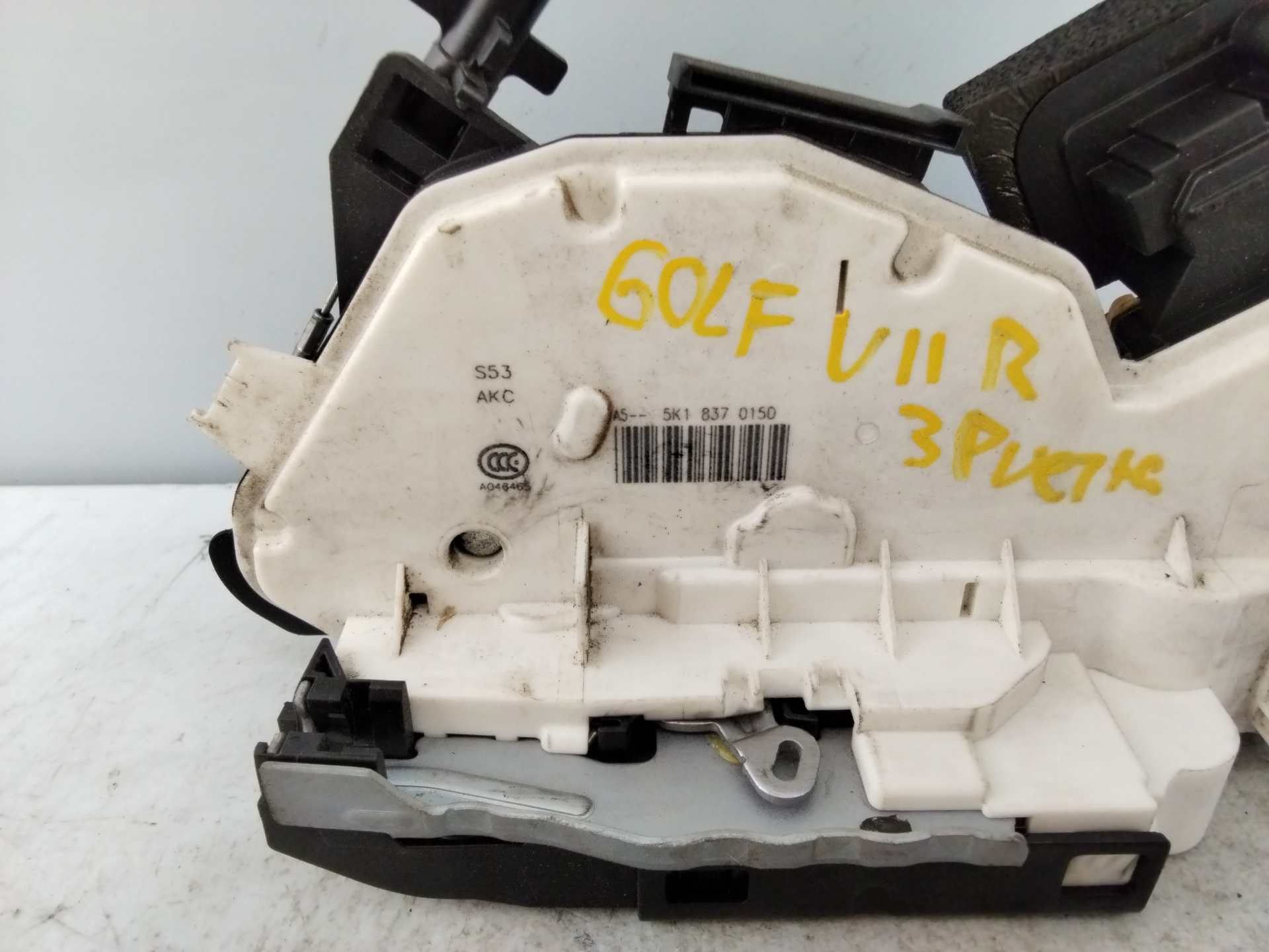 VOLKSWAGEN Golf 7 generation (2012-2024) Front Left Door Lock 5K18370150 25772508