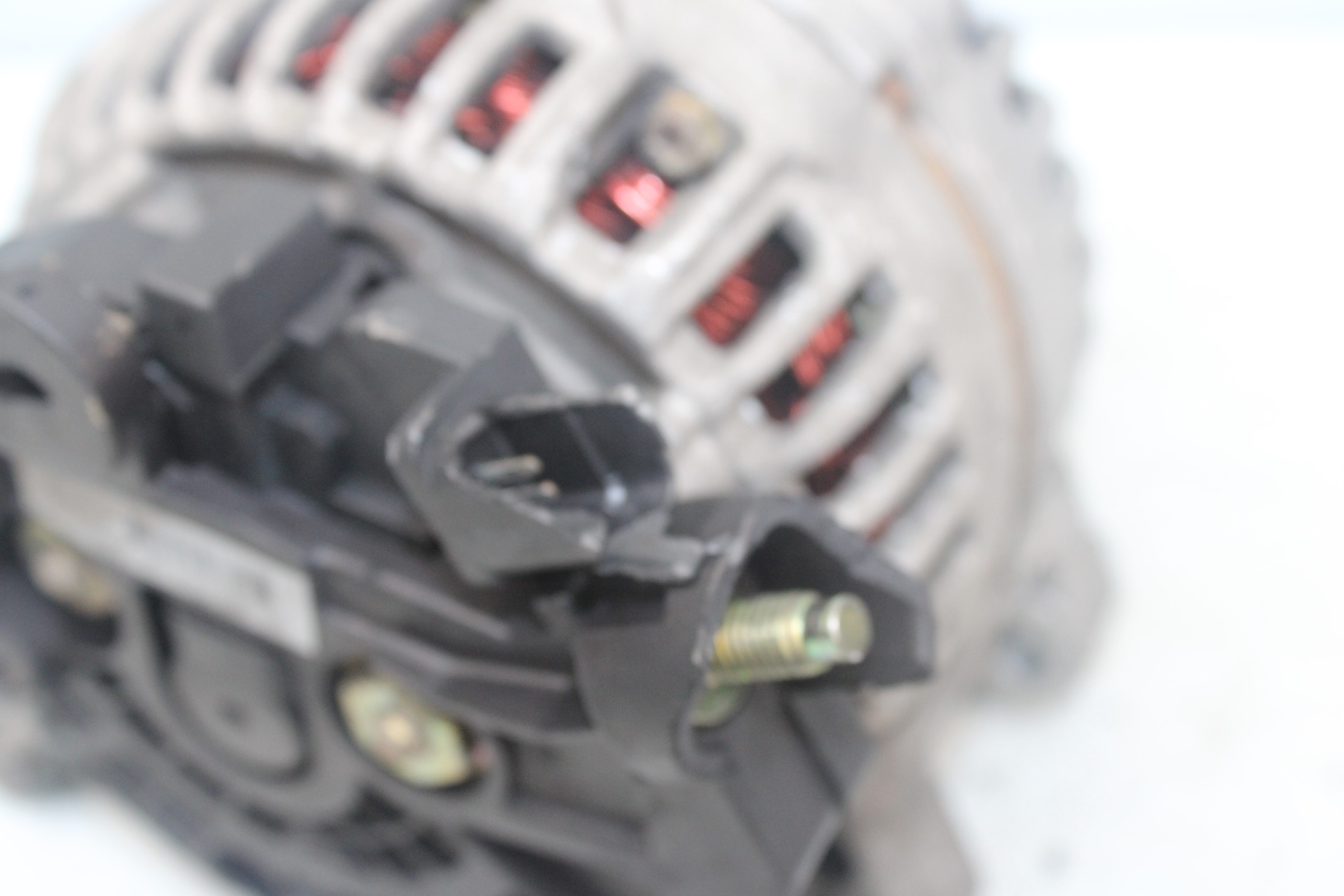 CITROËN C4 1 generation (2004-2011) Alternator 9646321880 23791716