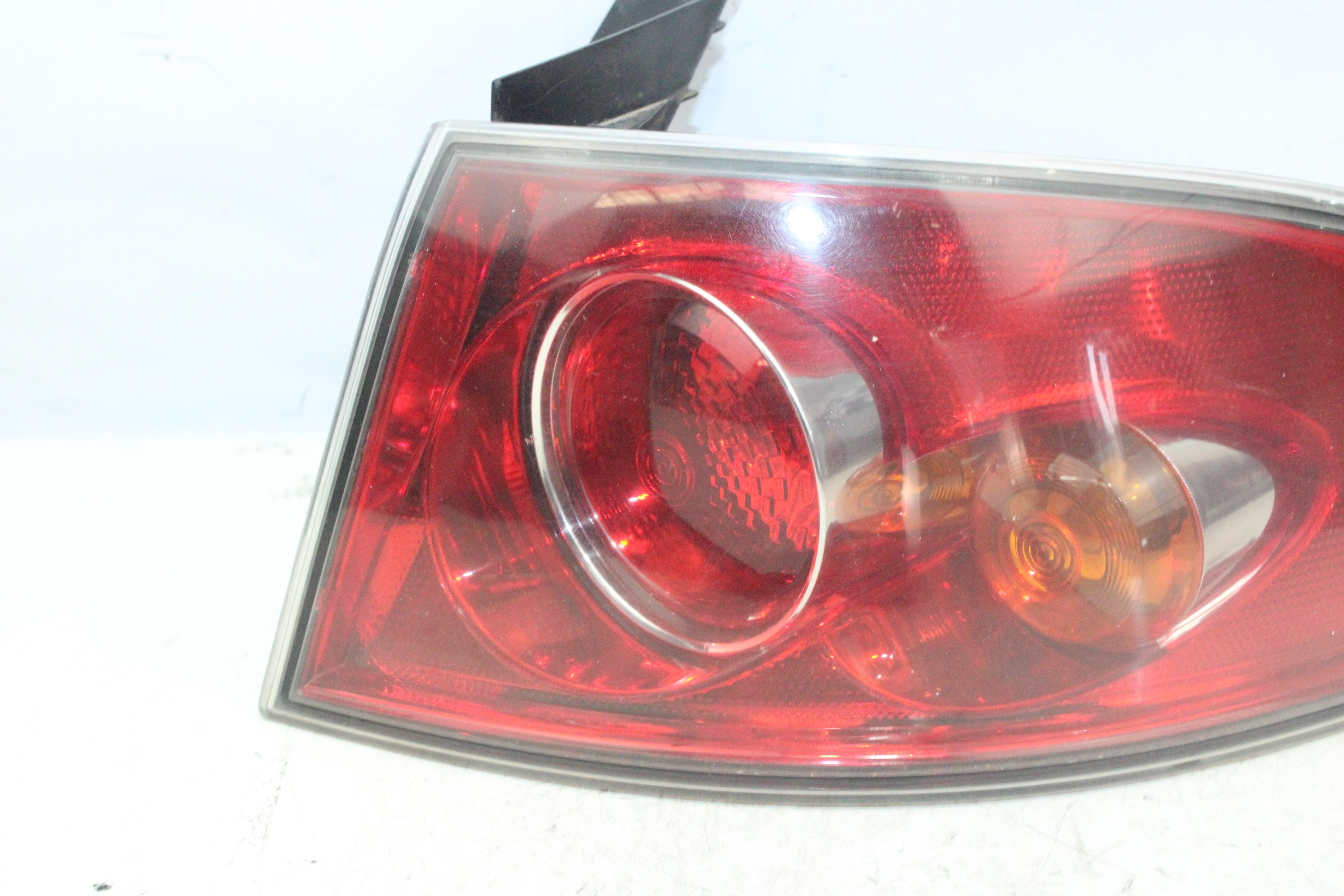 SEAT Cordoba 2 generation (1999-2009) Rear Right Taillight Lamp 6L6945096A 21074816