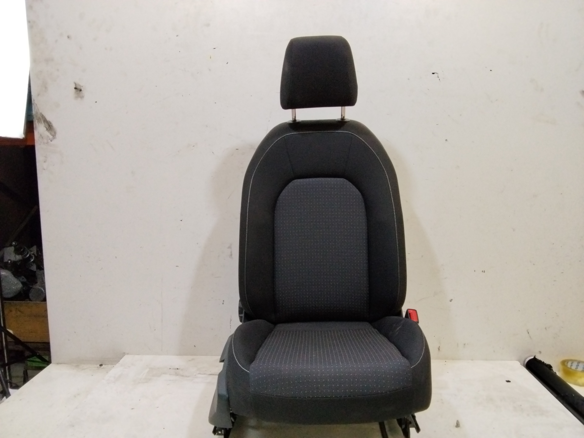 SEAT Ibiza 4 generation (2008-2017) Front Right Seat NOREF 25191095