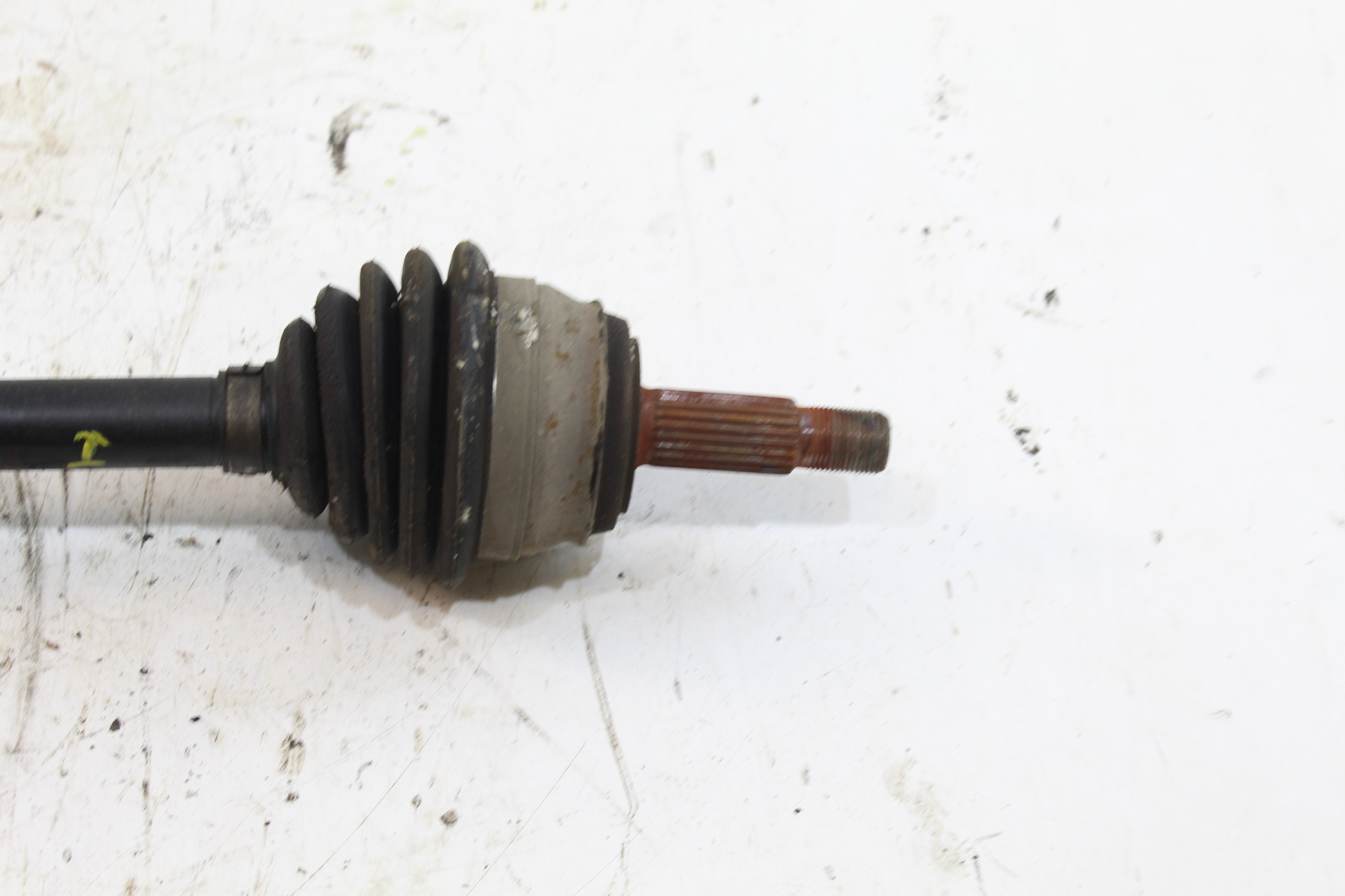 SEAT Ibiza 2 generation (1993-2002) Front Left Driveshaft NOTIENEREFERENCIA 23795428