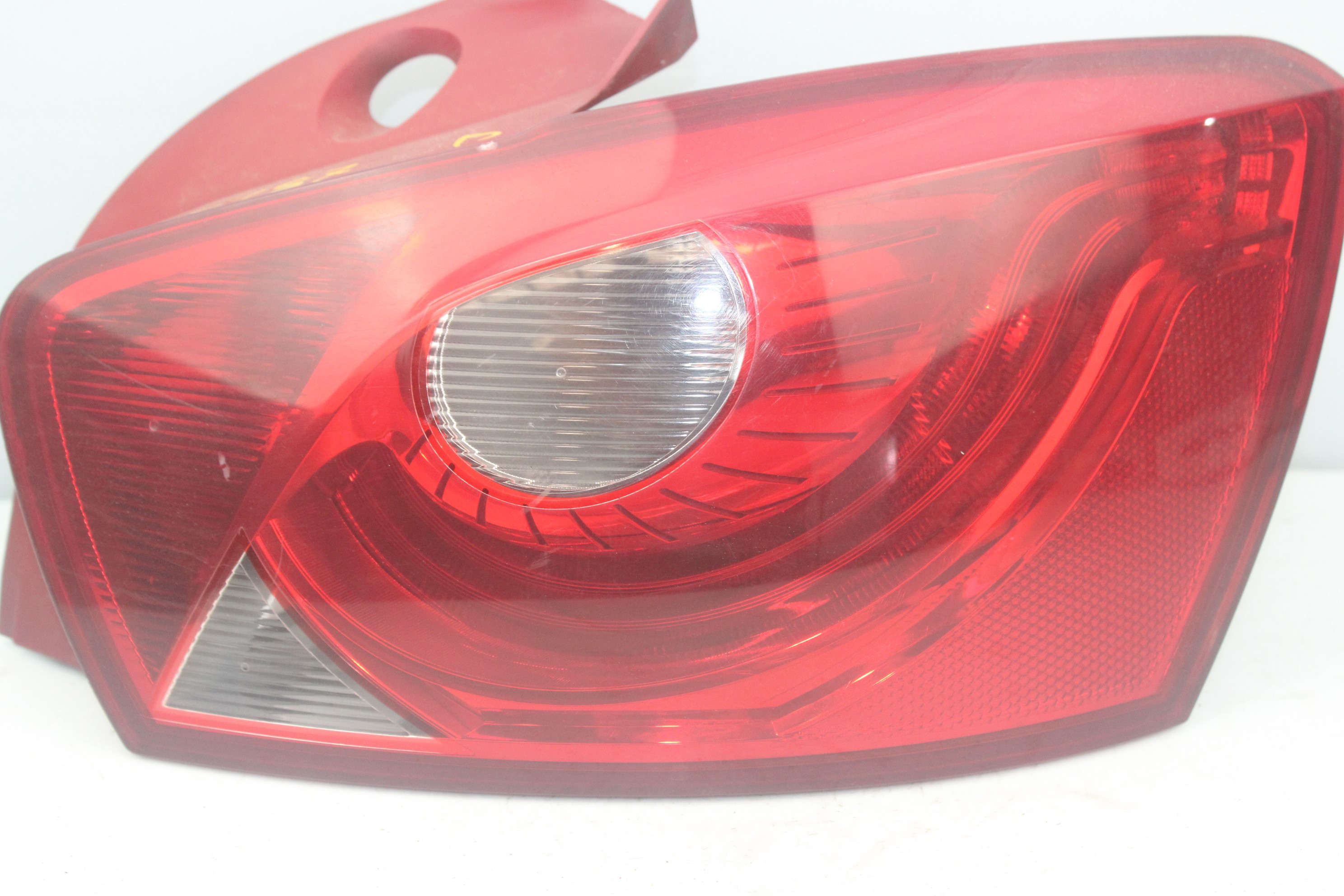 SEAT Ibiza 3 generation (2002-2008) Rear Right Taillight Lamp 6J4945096C 23809564