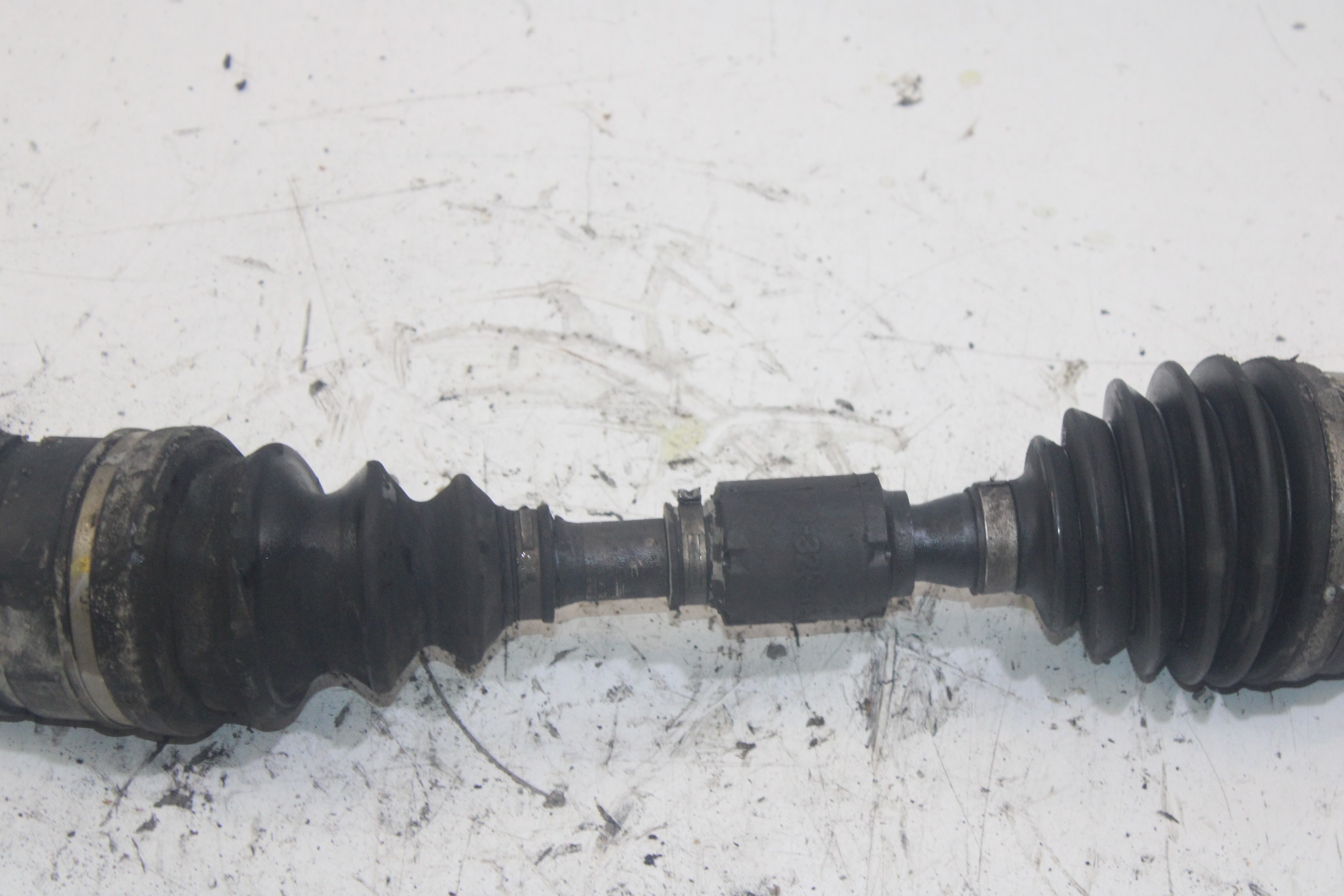 TOYOTA Corolla Verso 1 generation (2001-2009) Front Left Driveshaft EUJ104BP18 25181677