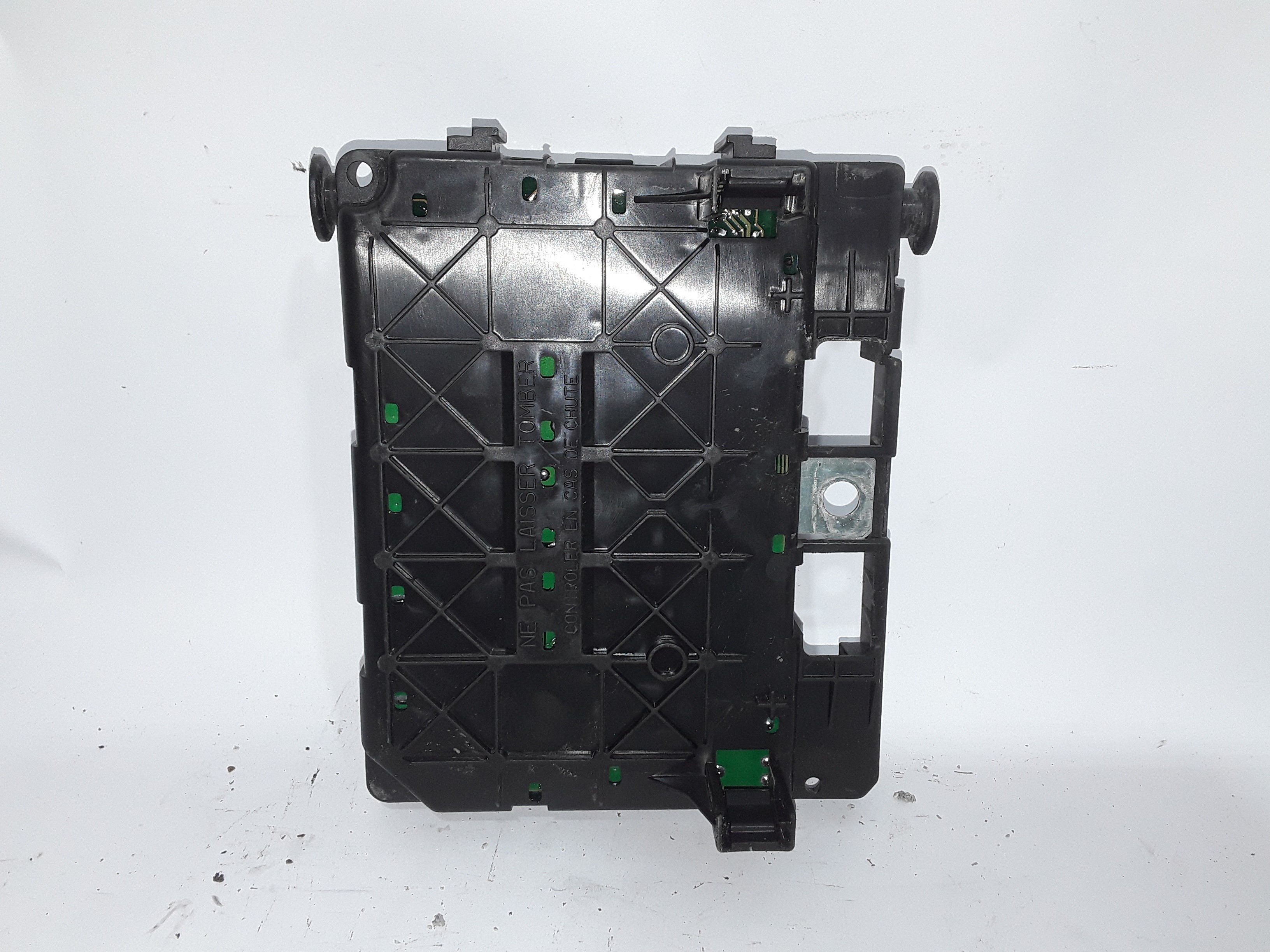 Caja de relés / fusibles 964349888000 de Citroen Xsara 1999-2011 - pieza usada