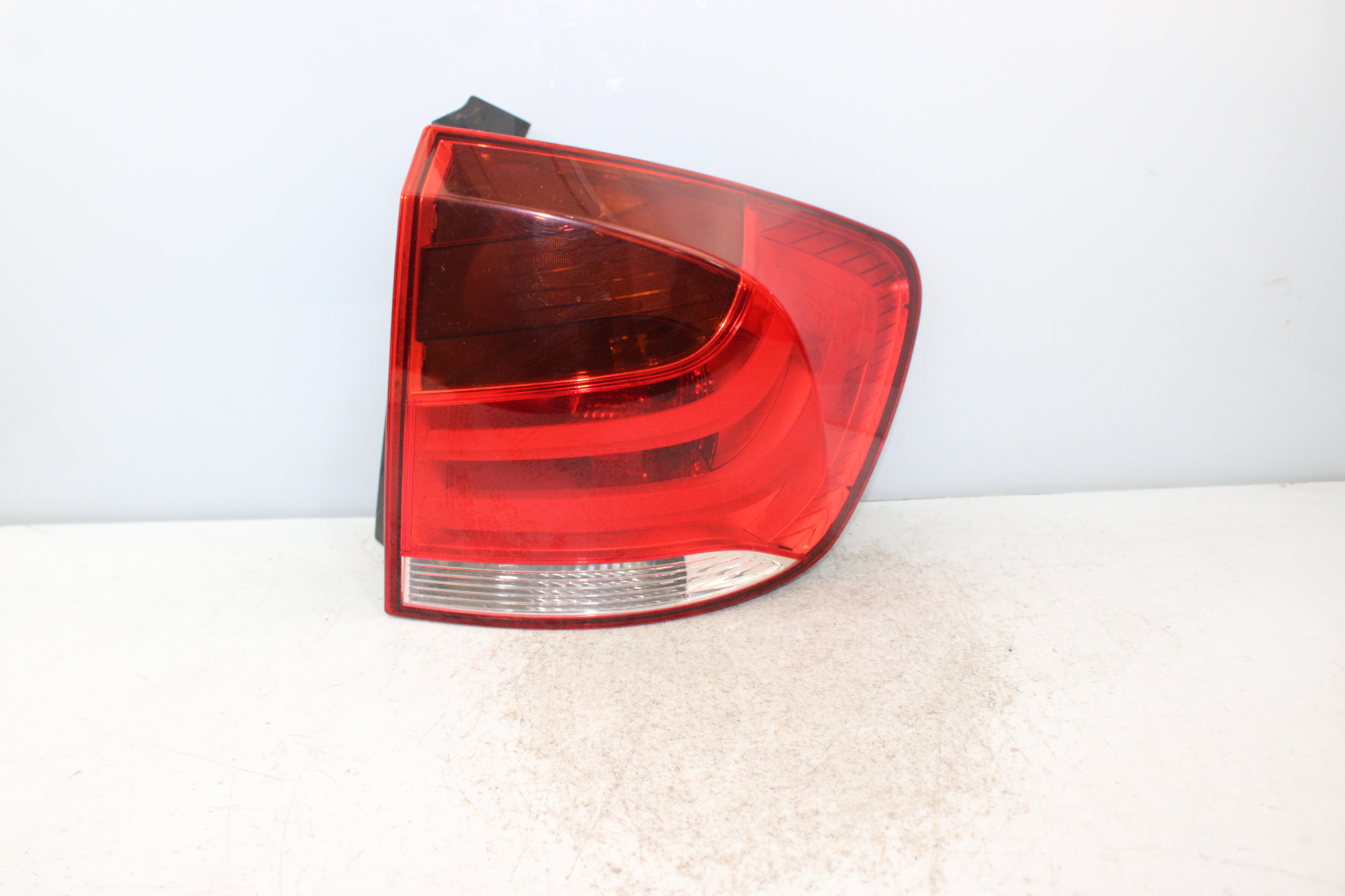 BMW X1 E84 (2009-2015) Rear Right Taillight Lamp 03424600 25199548