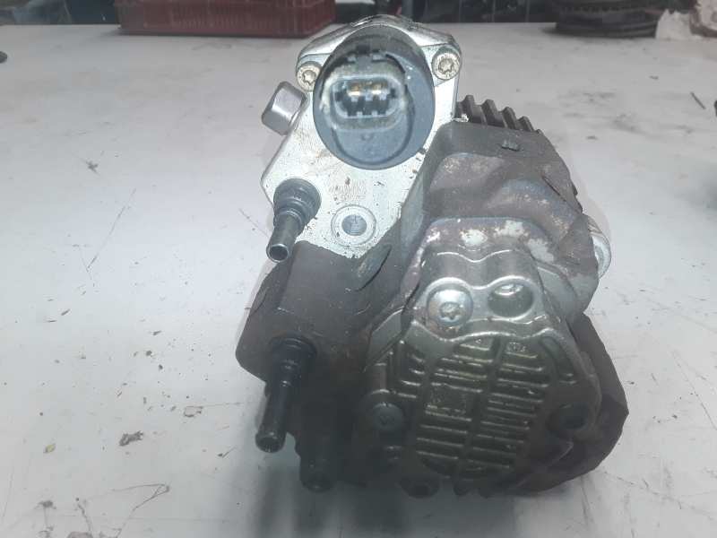 RENAULT Laguna 2 generation (2001-2007) Høytrykks drivstoffpumpe 0445010031 19102851