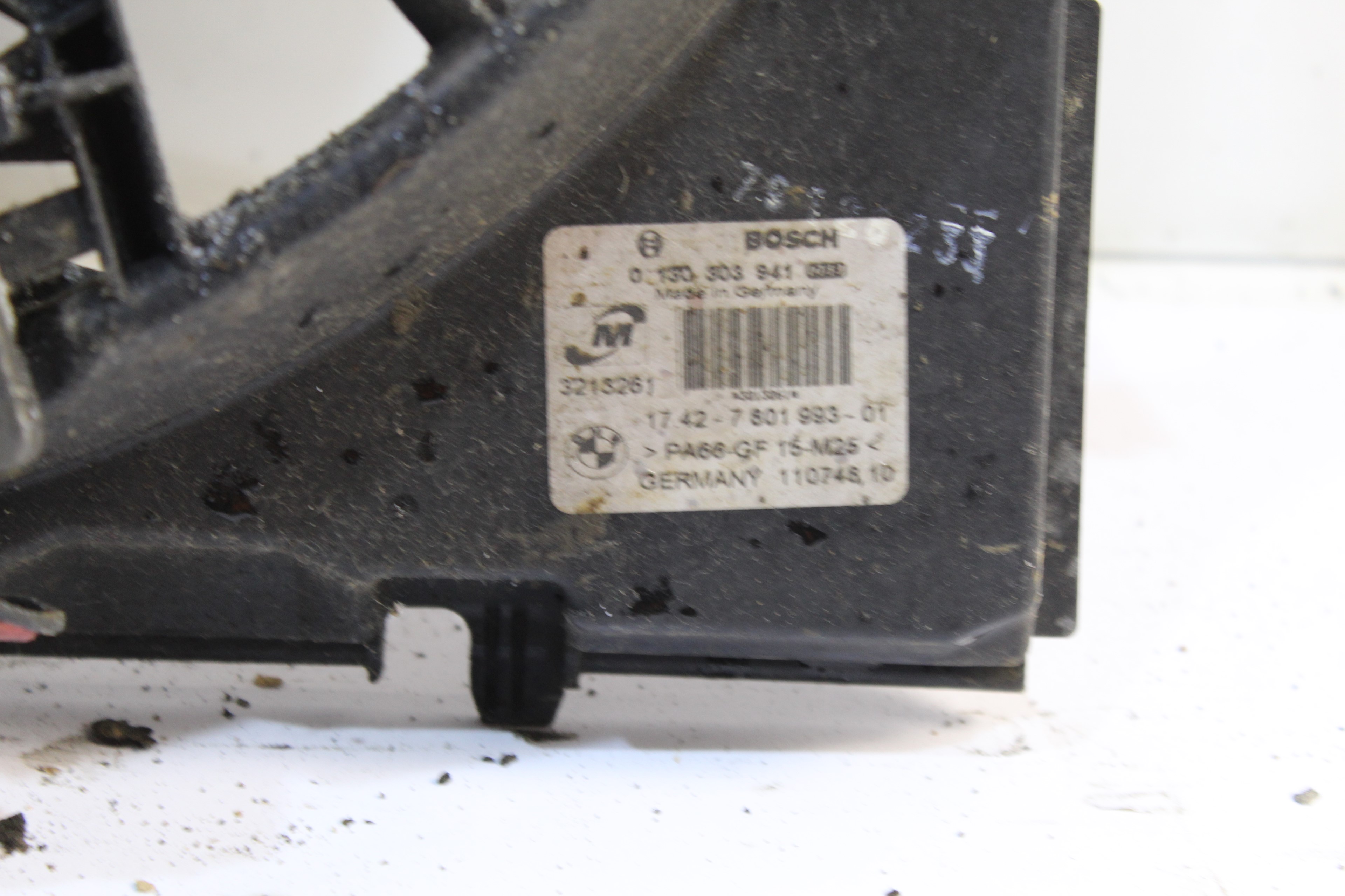 Electroventilador N47D20A,N47D20C,D20A 0130303941 de Bmw 1 (e81) 2006-2011 143 CV - pieza usada