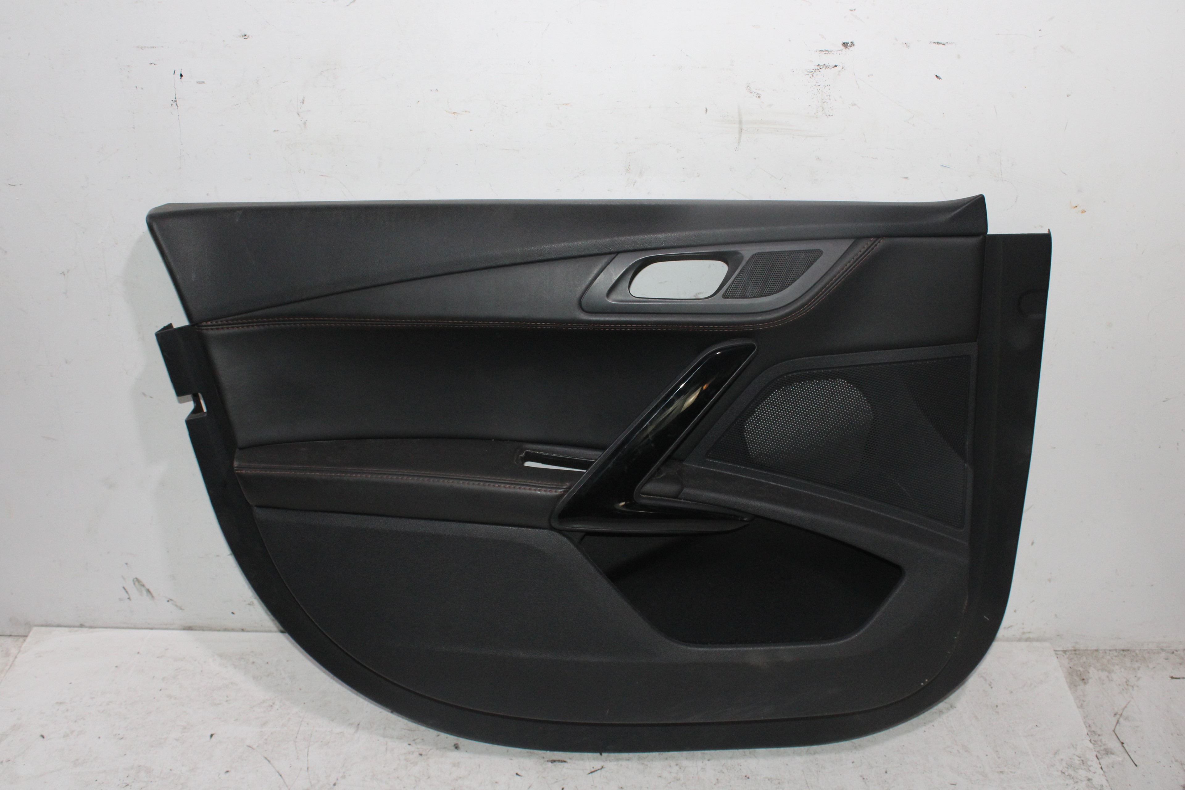 PEUGEOT 508 1 generation (2010-2020) Front Left Door Panel 9687652777 25618508