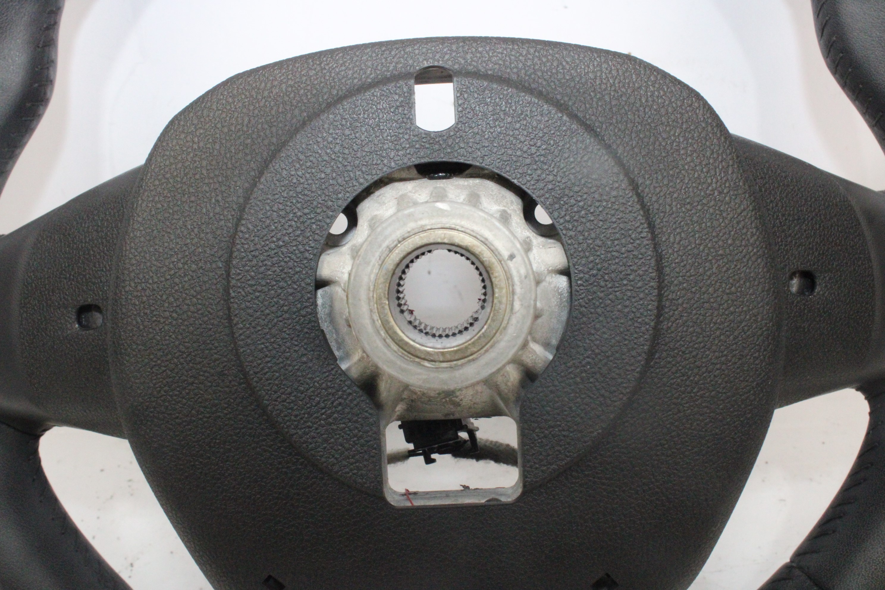 RENAULT Megane 3 generation (2008-2020) Steering Wheel 484005825R 23718855