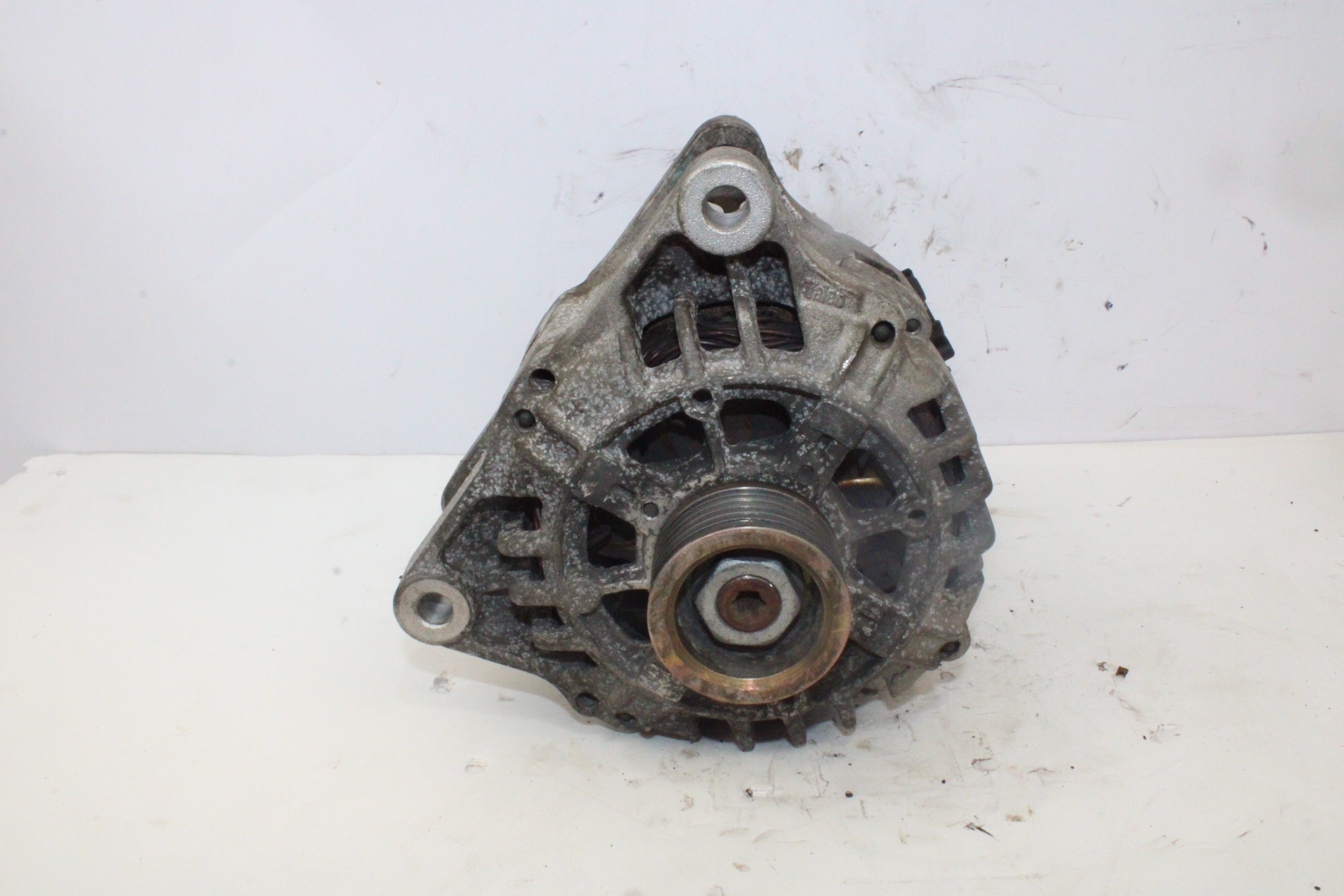 PEUGEOT 307 1 generation (2001-2008) Alternator 9649611780 23718594