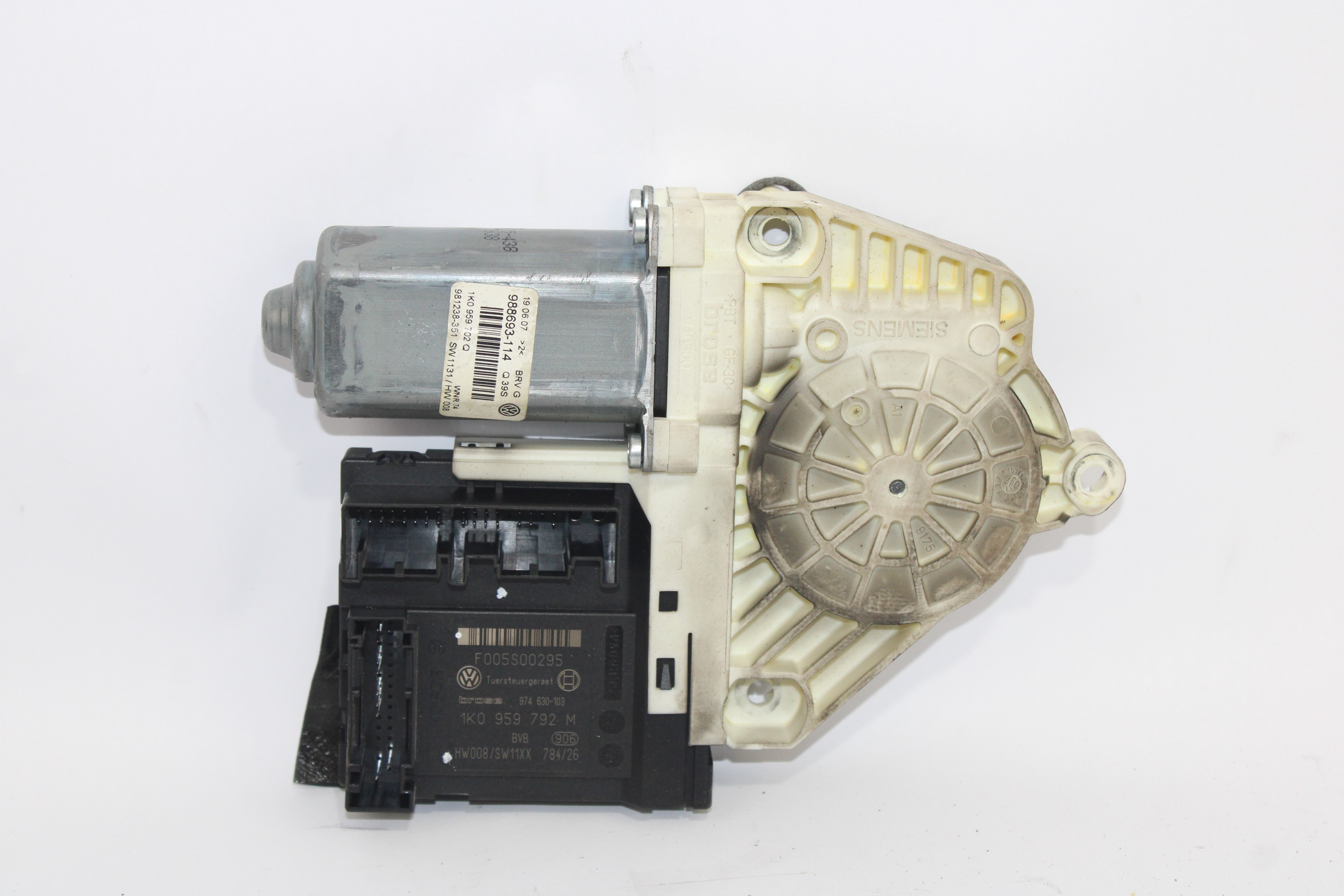 VOLKSWAGEN Passat B6 (2005-2010) Motor de control geam ușă dreapta față 1K0959702Q 21757378