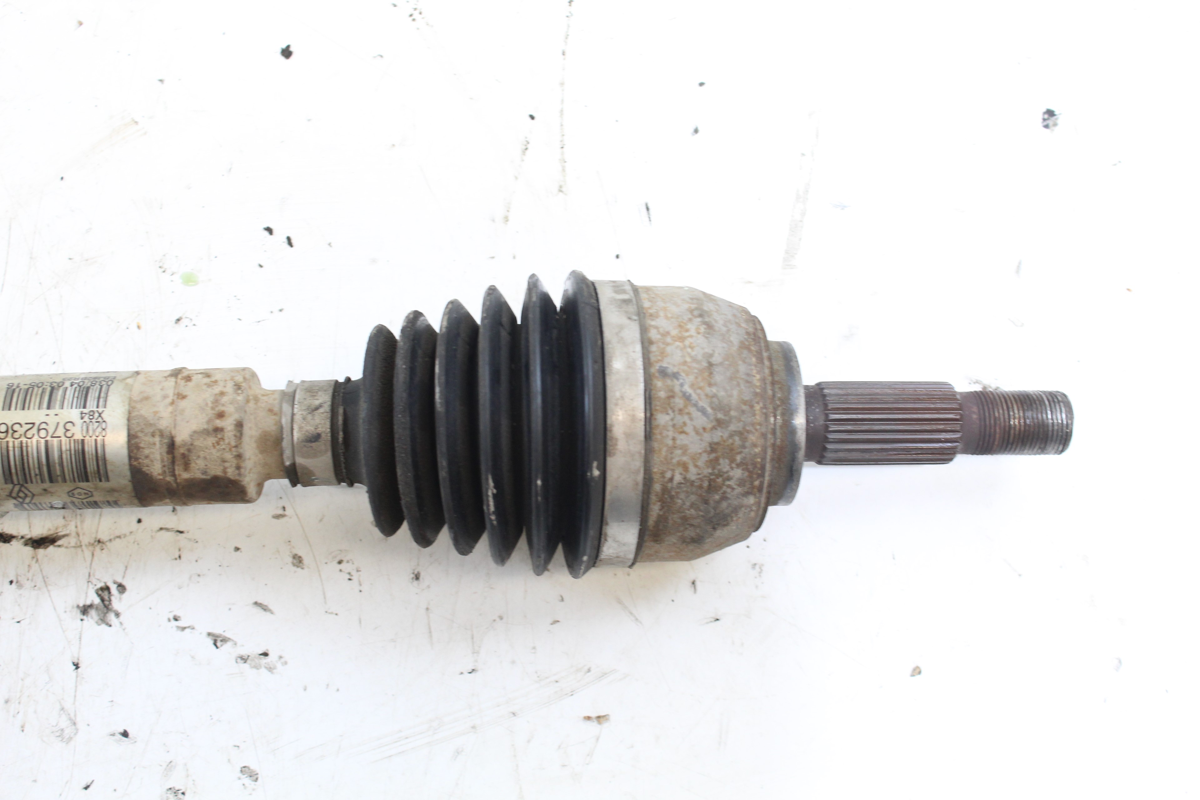 RENAULT Megane 2 generation (2002-2012) Front Left Driveshaft 8200379236 25181648