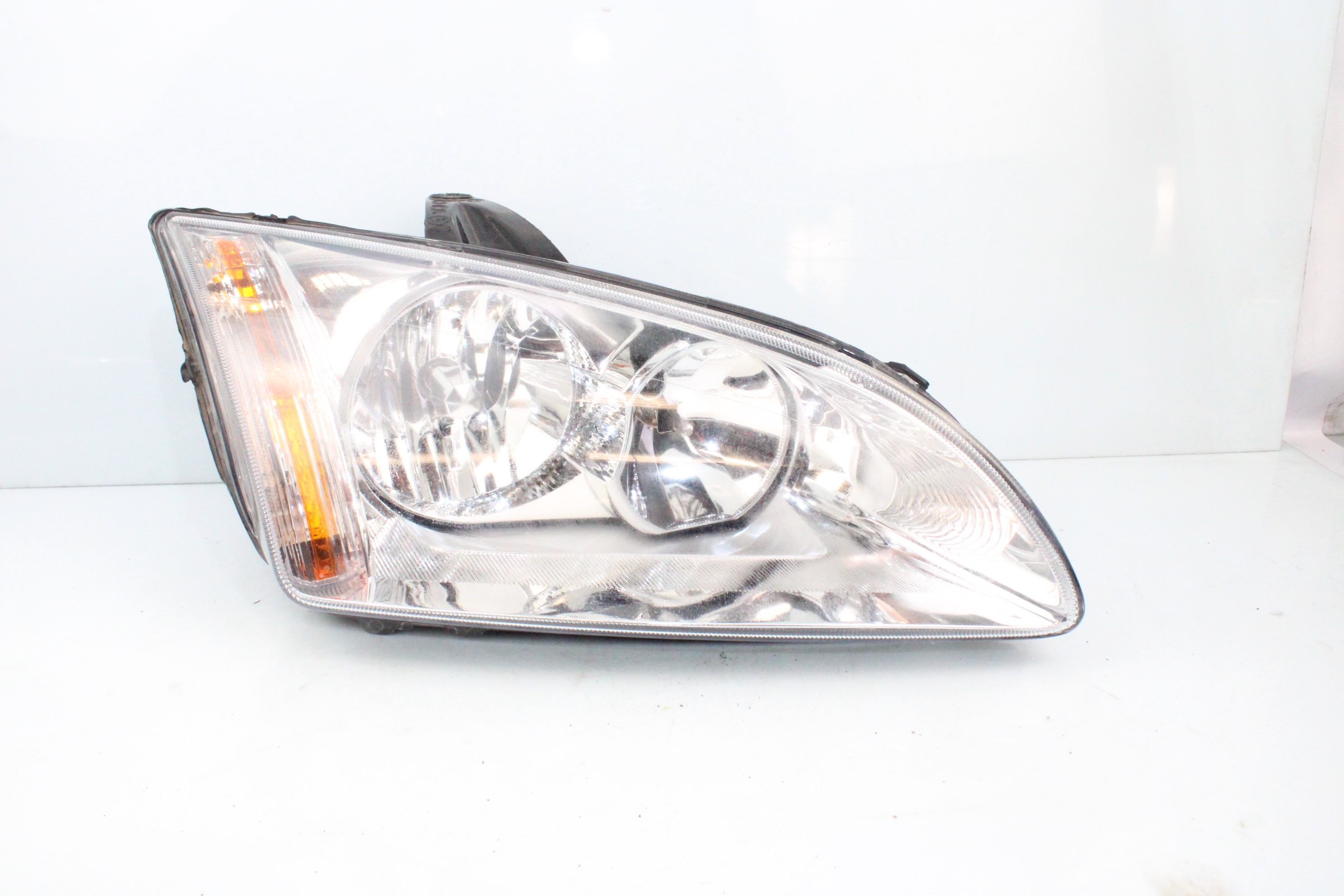 FORD Focus 2 generation (2004-2011) Δεξιά μπροστή προβολή 4M5113099AD 23769498