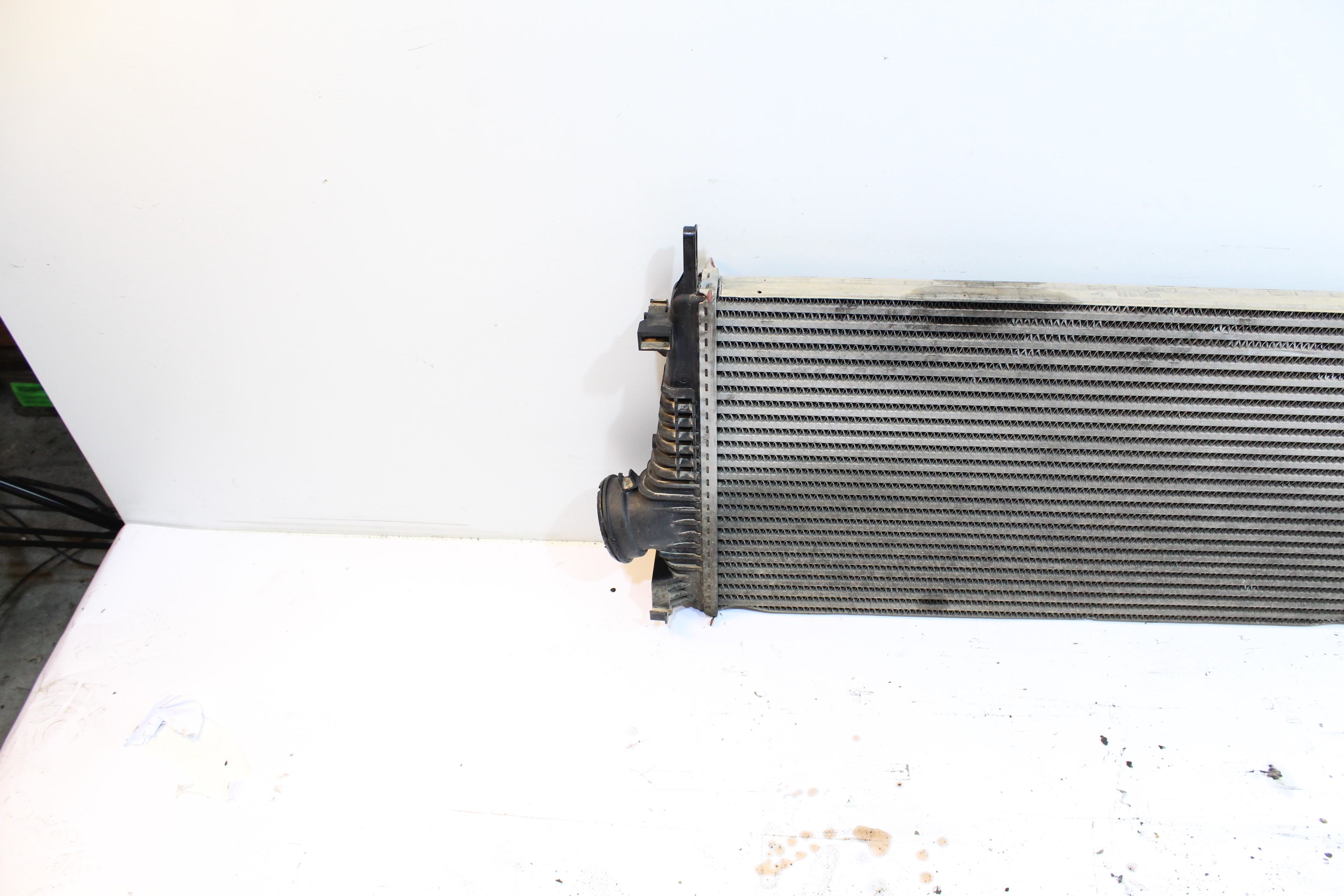 OPEL Insignia A (2008-2016) Intercooler Radiator P1831001 23768196