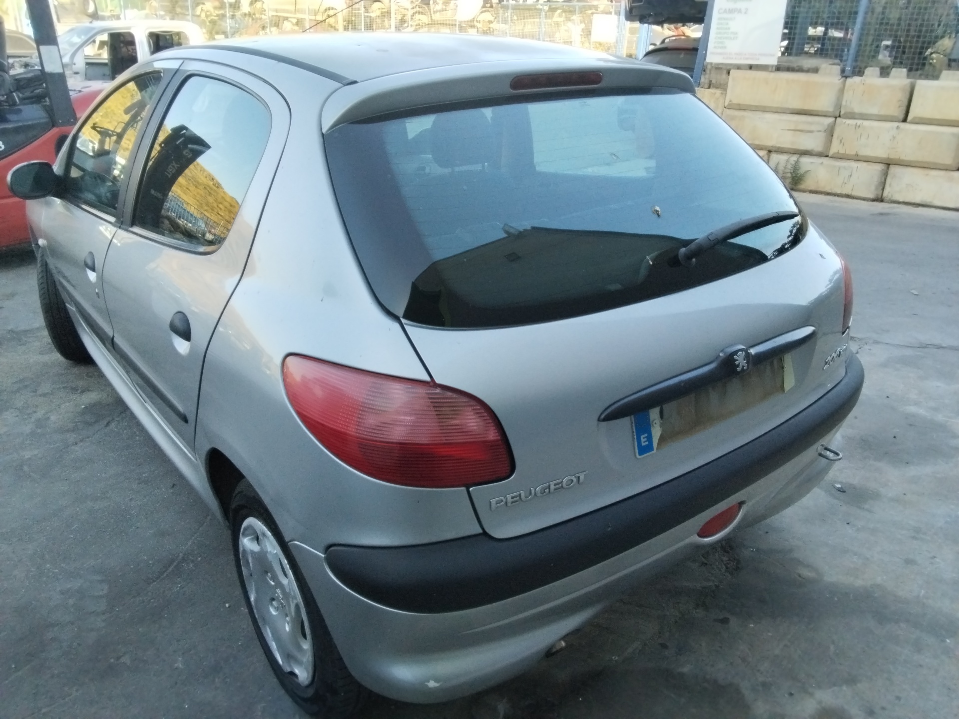 RENAULT 206 1 generation (1998-2009) Galinis dešinys žibintas 2531D 25612456