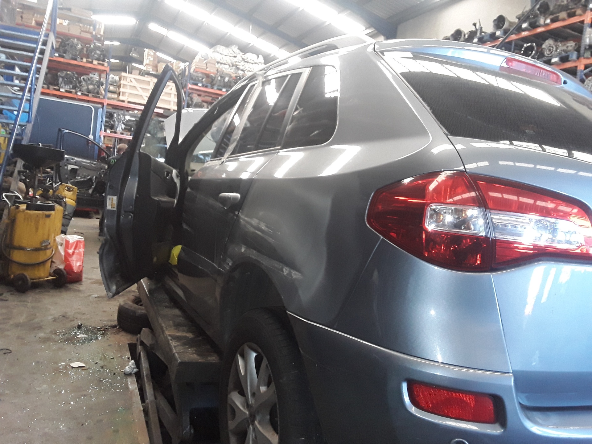 RENAULT Koleos 1 generation (2008-2016) Фонарь задний правый 26550JY05A 25177365