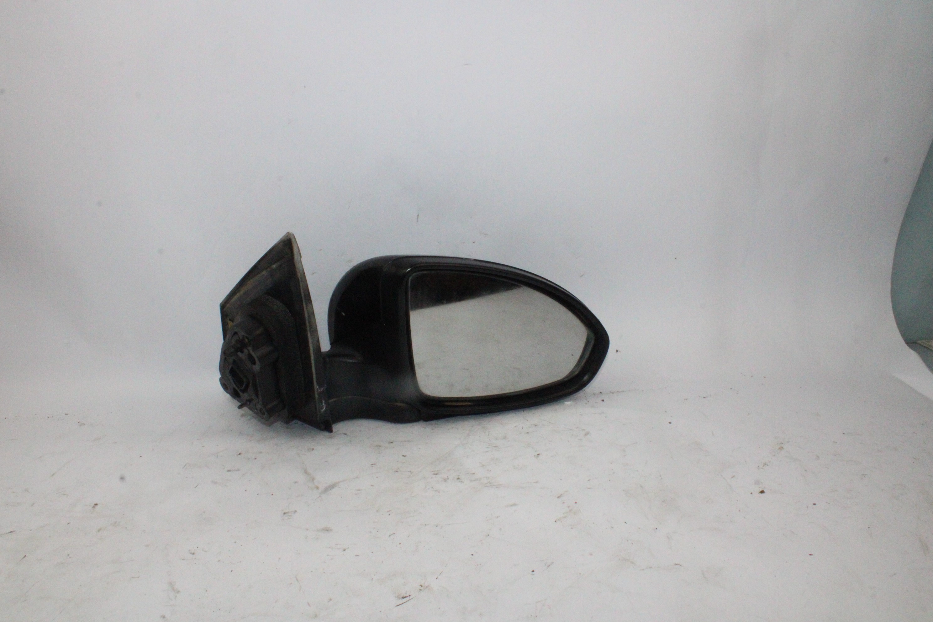 CHEVROLET Cruze 1 generation (2009-2015) Priekinių dešinių durų veidrodis E13027379 23768218